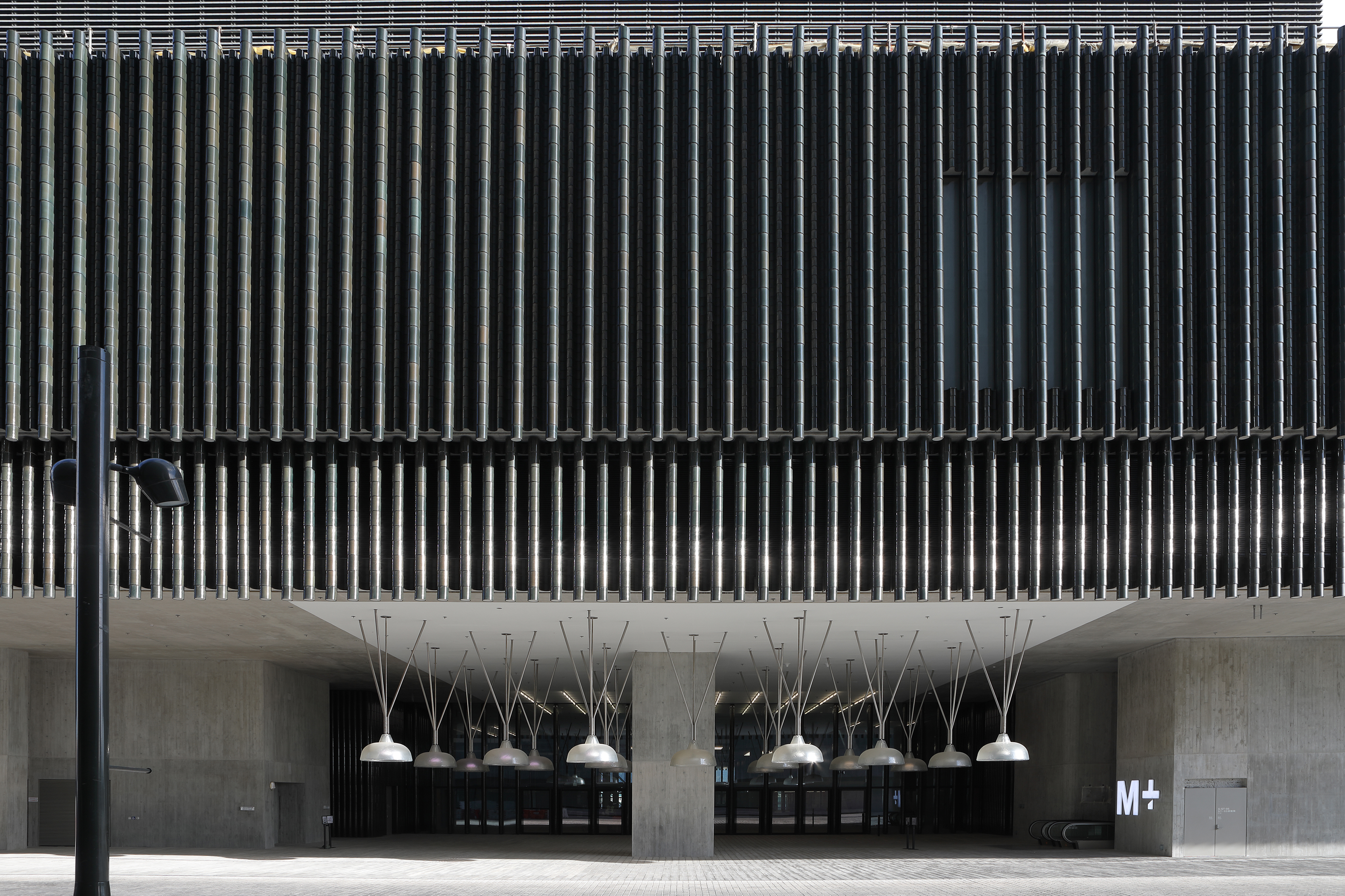 M-Museum-Hongkong-Lamp-04