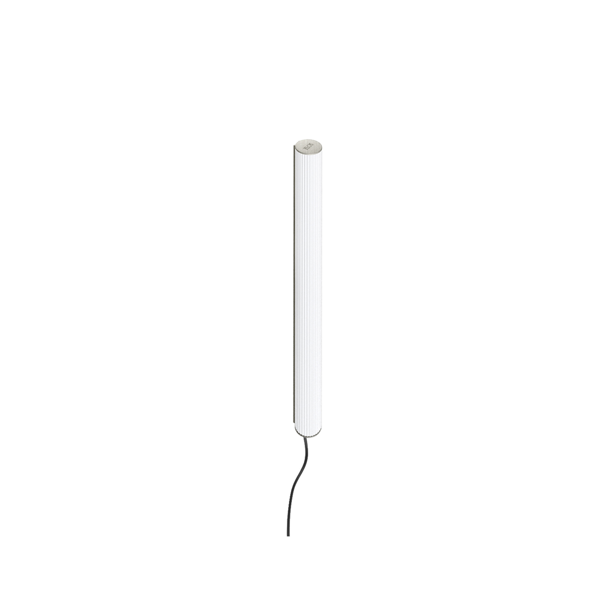 P_Md_E-The_Glowing_Track-360_Surface_Plug-Flos-Architectural-still-life.jpg