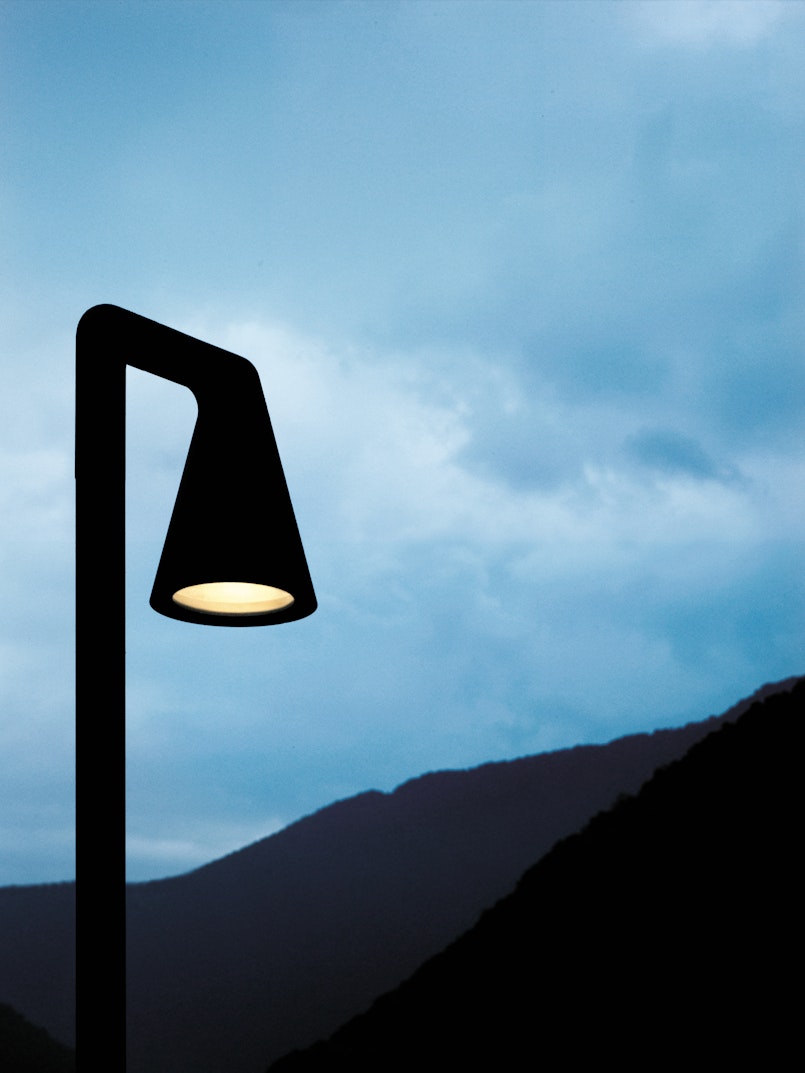 P_Md_F-Belvedere-Spot-F2-Flos-Outdoor-highlight.jpg
