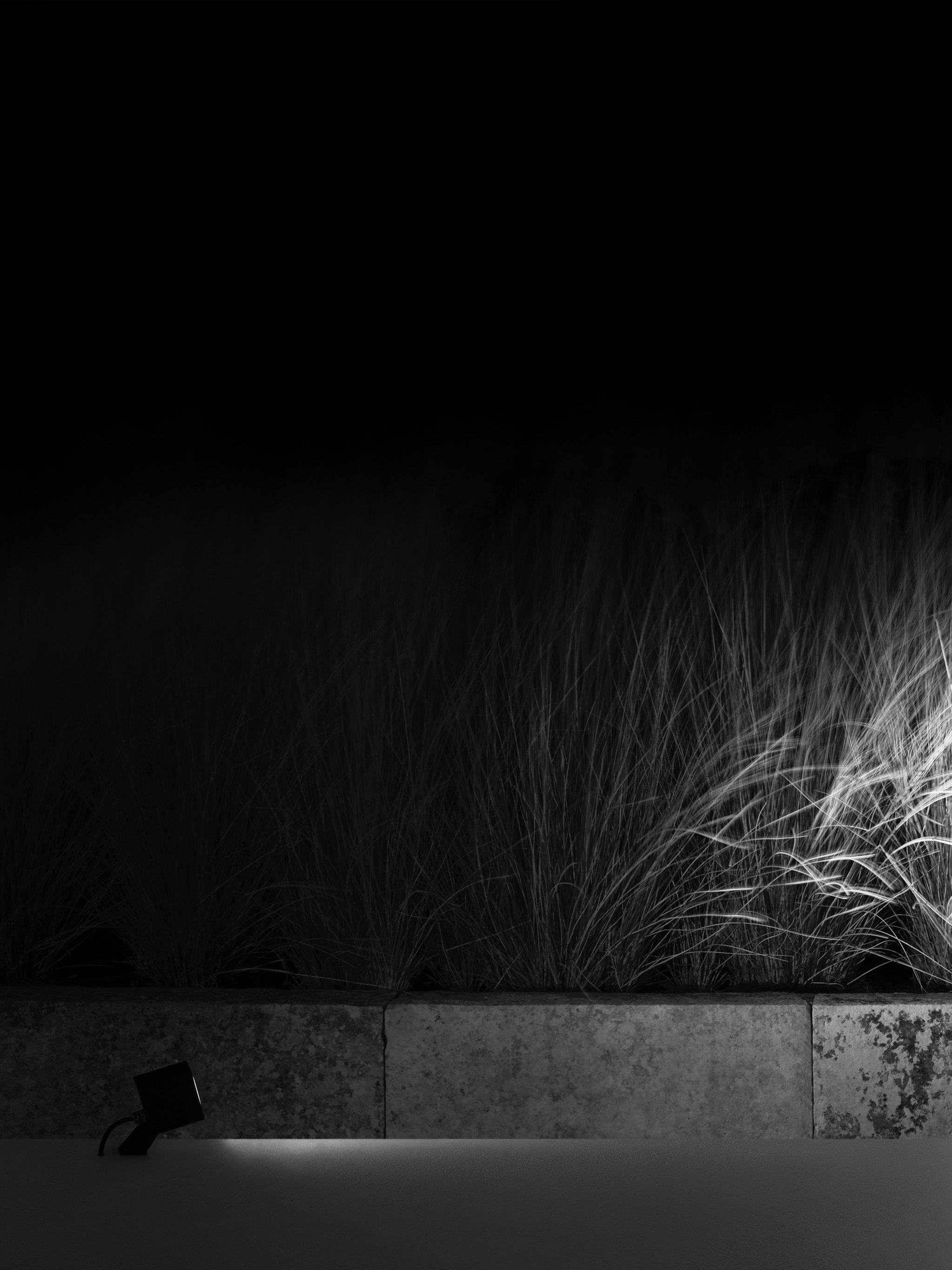P_Md_F-Heavy-Metal-Spot-1-Flos-Outdoor-highlight.jpg