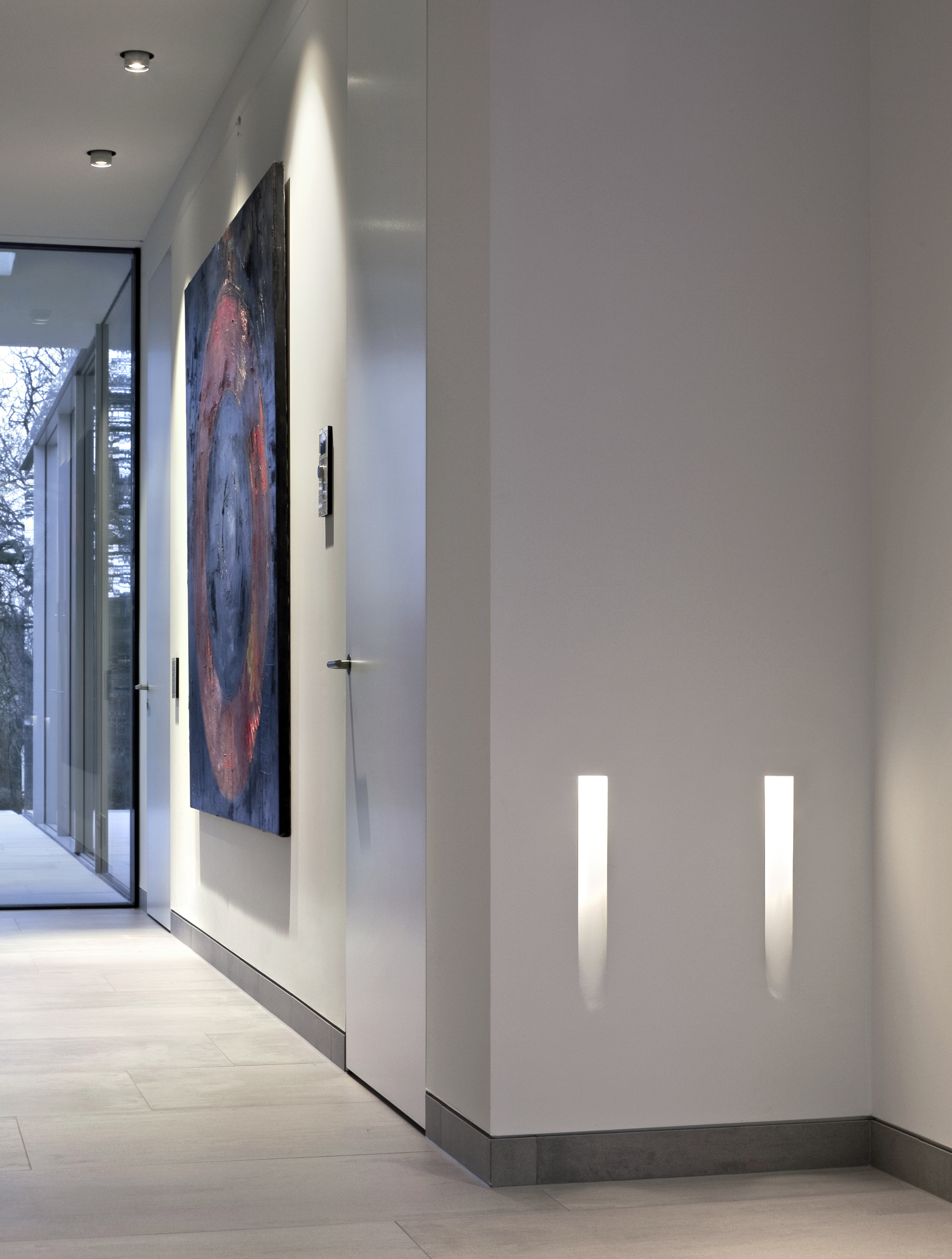 Browse all Vertical Light products | Flos