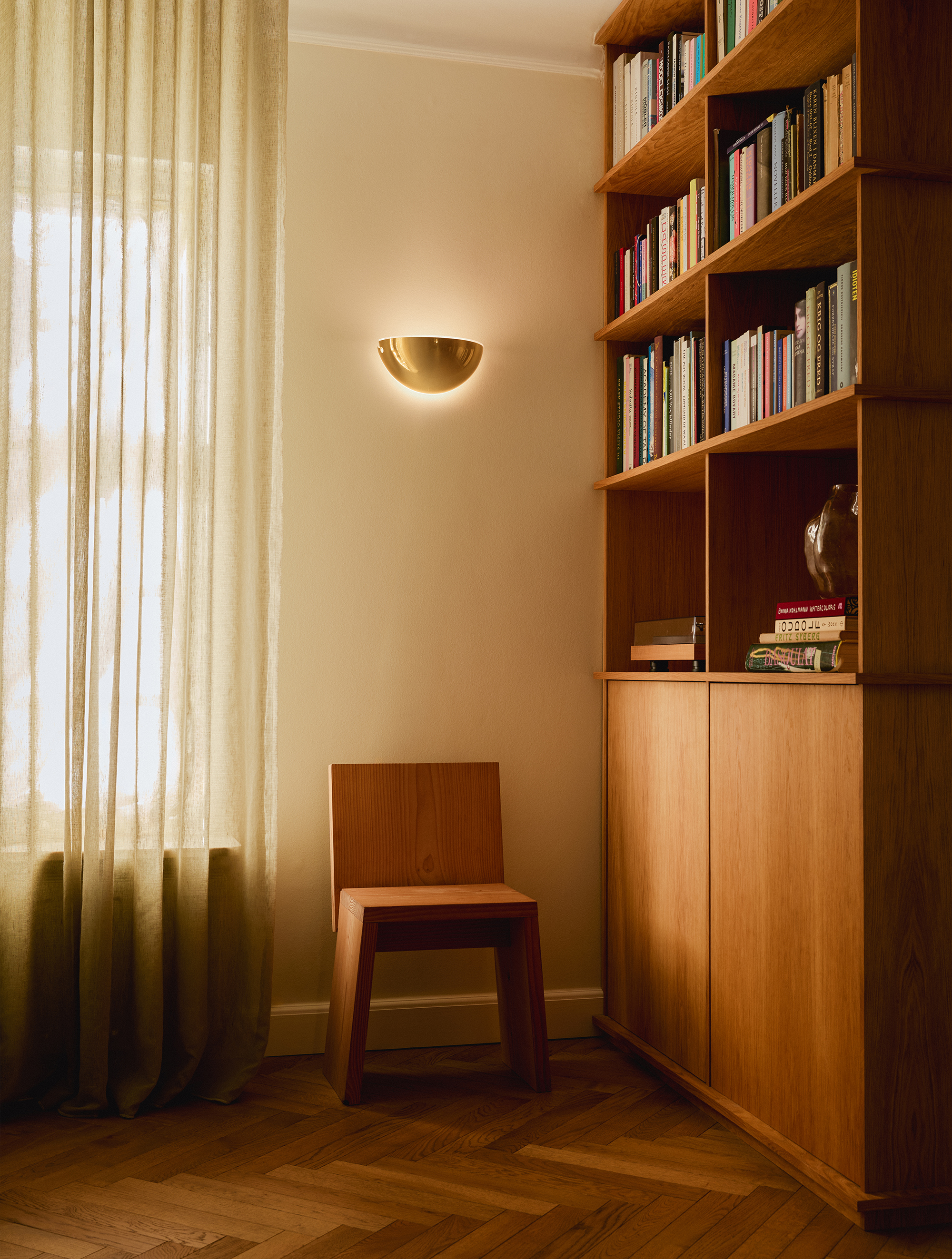 P_Md_F-Quarto_Small-Flos-Decorative-highlight.jpg