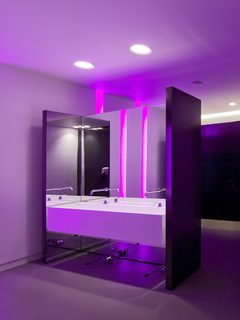 P_Md_F-USO-140-90-Cove-Lighting-Flos-SoftArchitecture-highlight.jpg