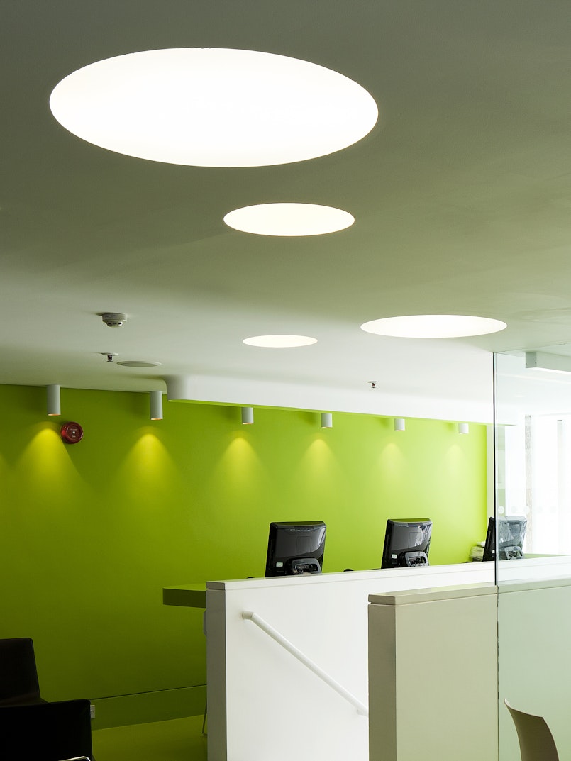 P_Md_F-USO-1700-Cove-Lighting-Flos-SoftArchitecture-highlight.jpg