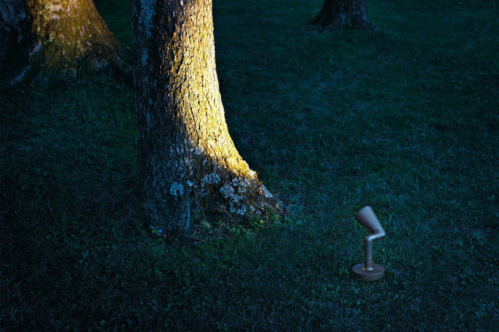 P_Sf_A-Belvedere-Spot-Pick-Flos-Outdoor-Thubnail-life_general.jpg