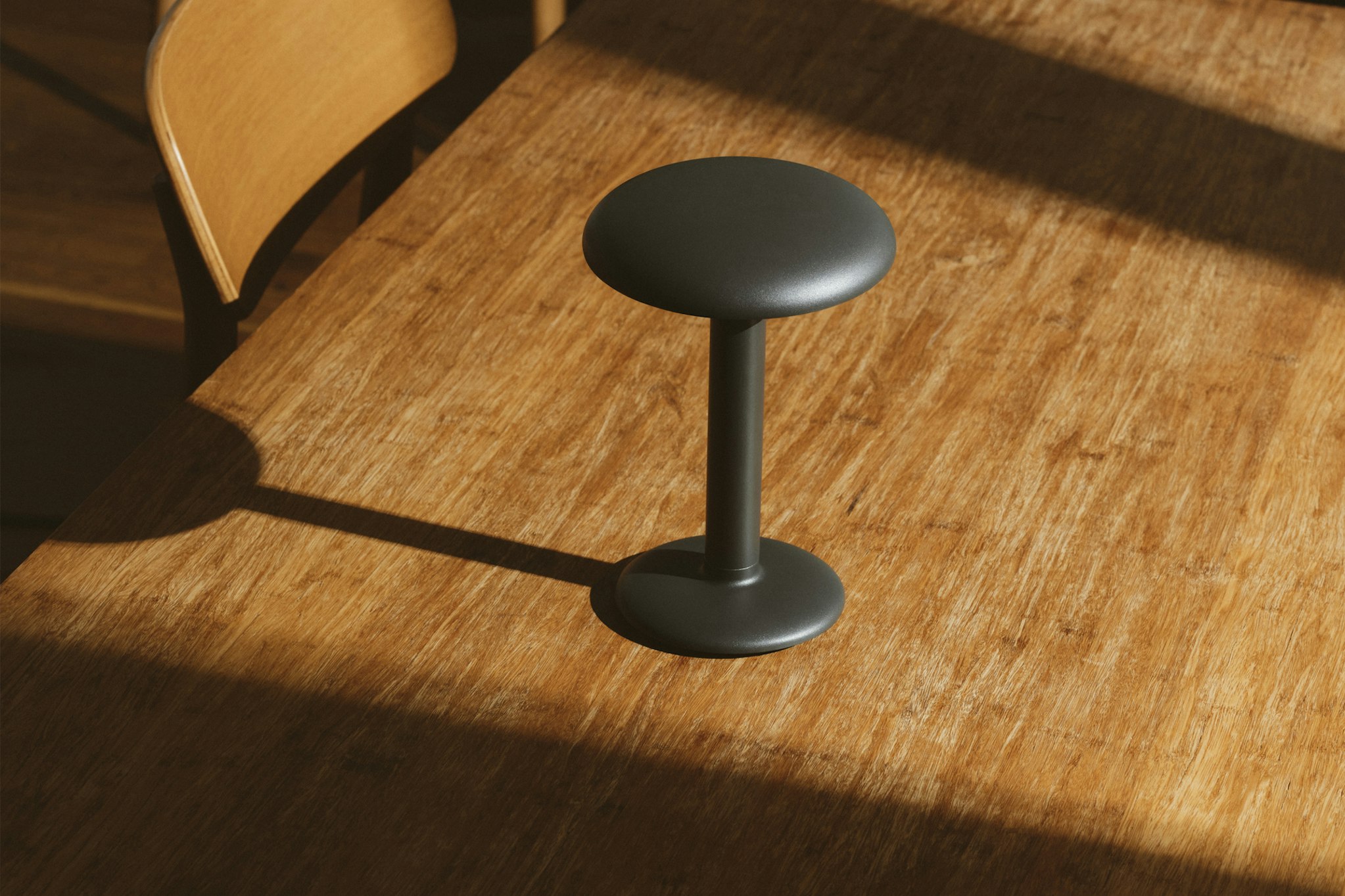 P_Sf_A-Gustave-Flos-Architectural-Thubnail-life_general.jpg