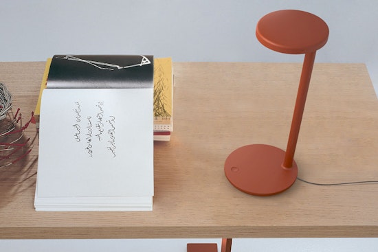 P_Sf_A-Oblique-Flos-Decorative-Thubnail-life.jpg
