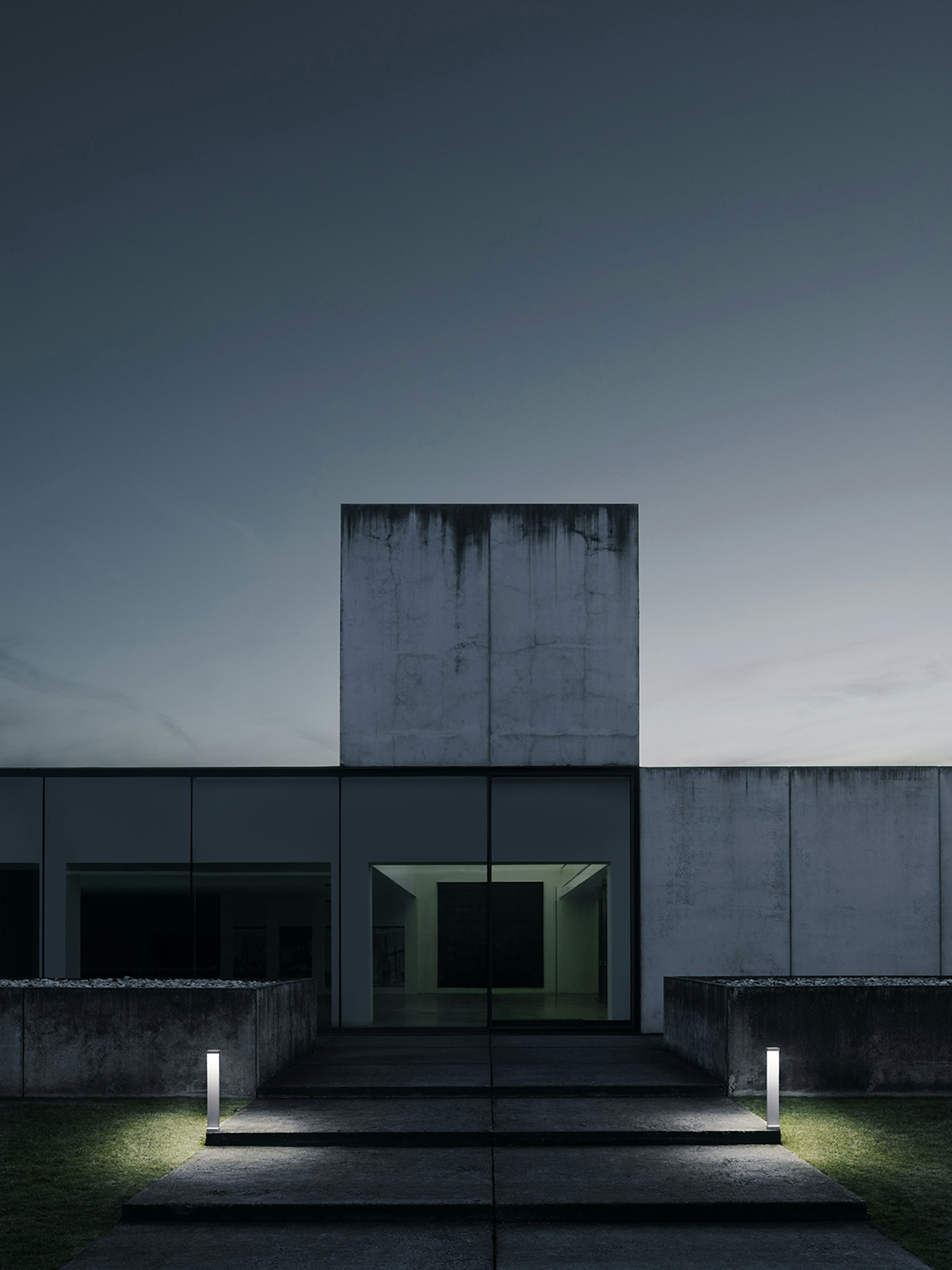 P_Sf_AV-Casting-Bollard-Flos-Outdoor-Thubnail-life_general.jpg