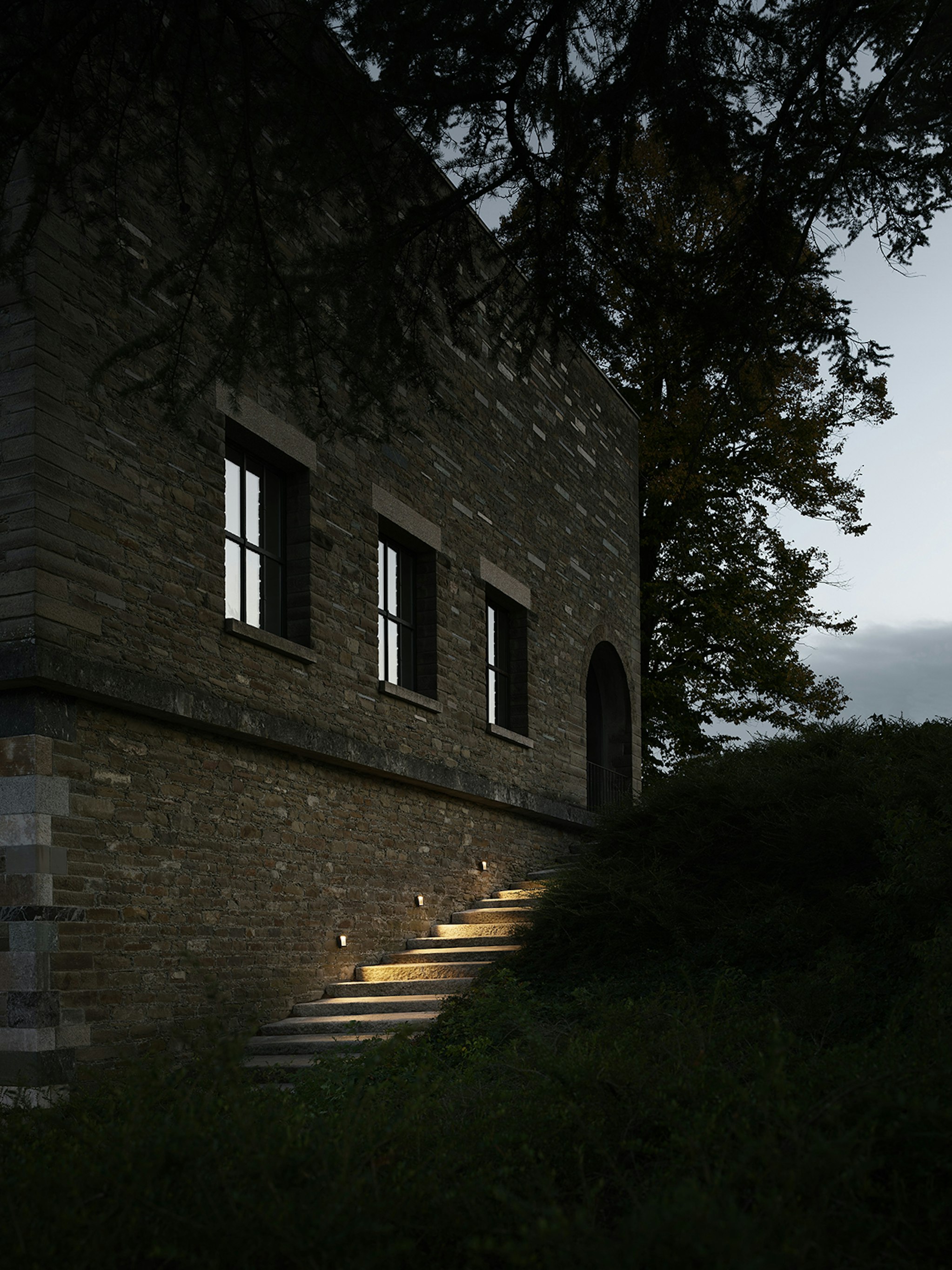 P_Sf_AV-Mile-Path-Flos-Outdoor-Thubnail-life_general.jpg