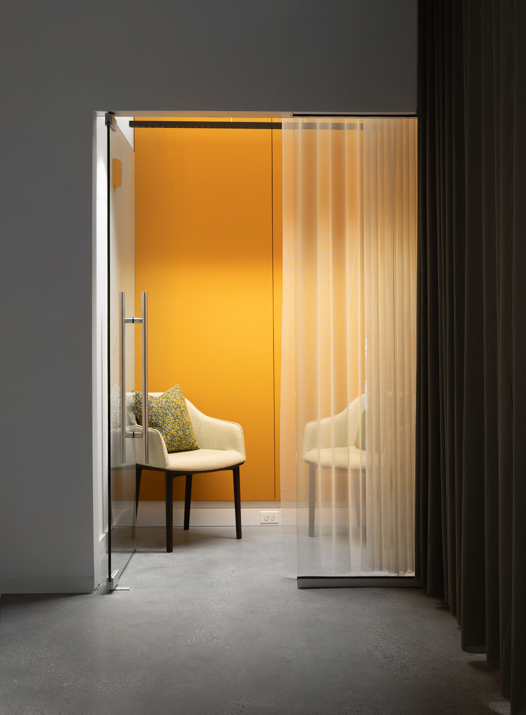 Projects-Flos--Kvadrat_Chicago-05