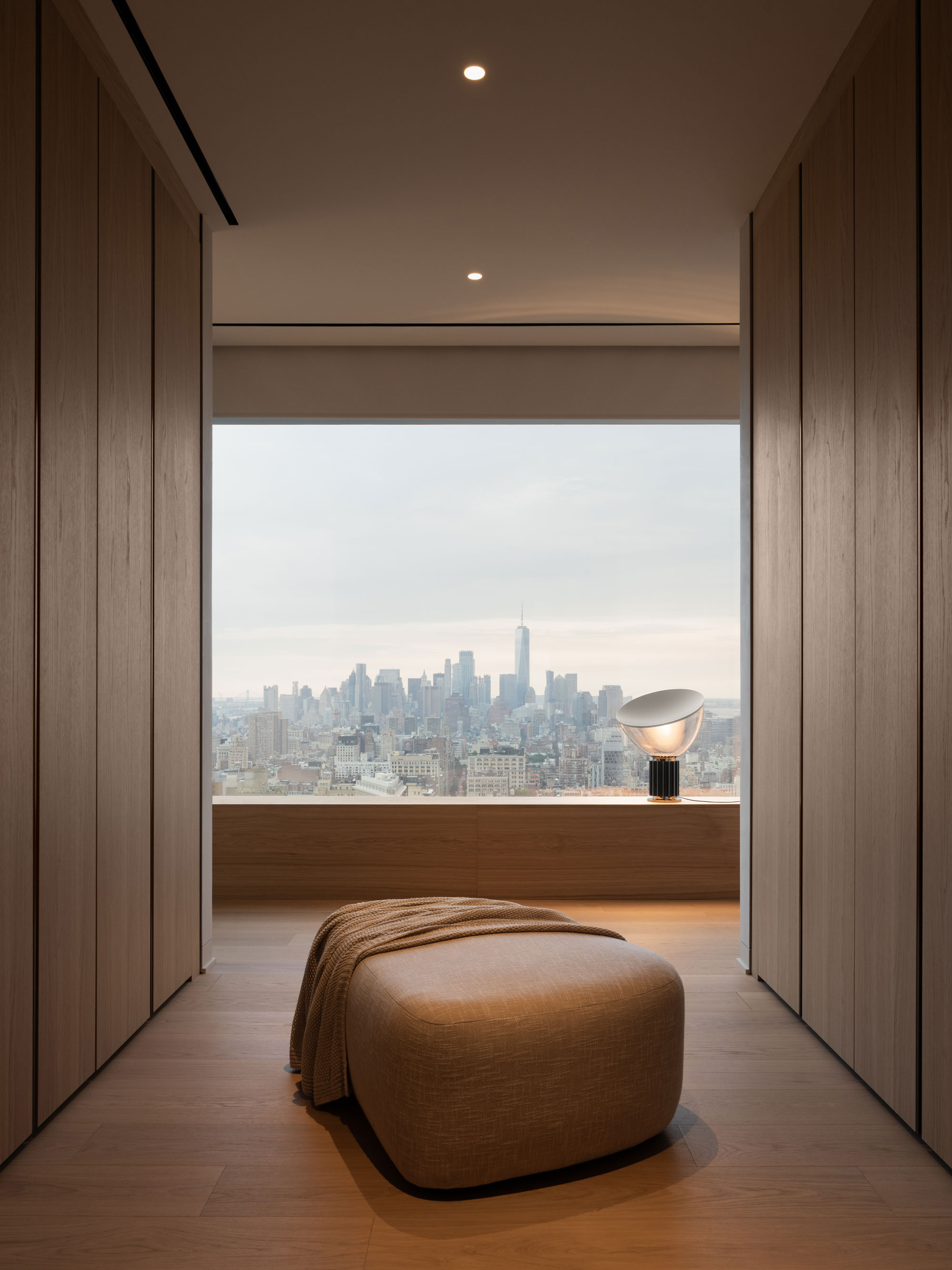 Projects-Flos-262_Fifth_Avenue-2026-01