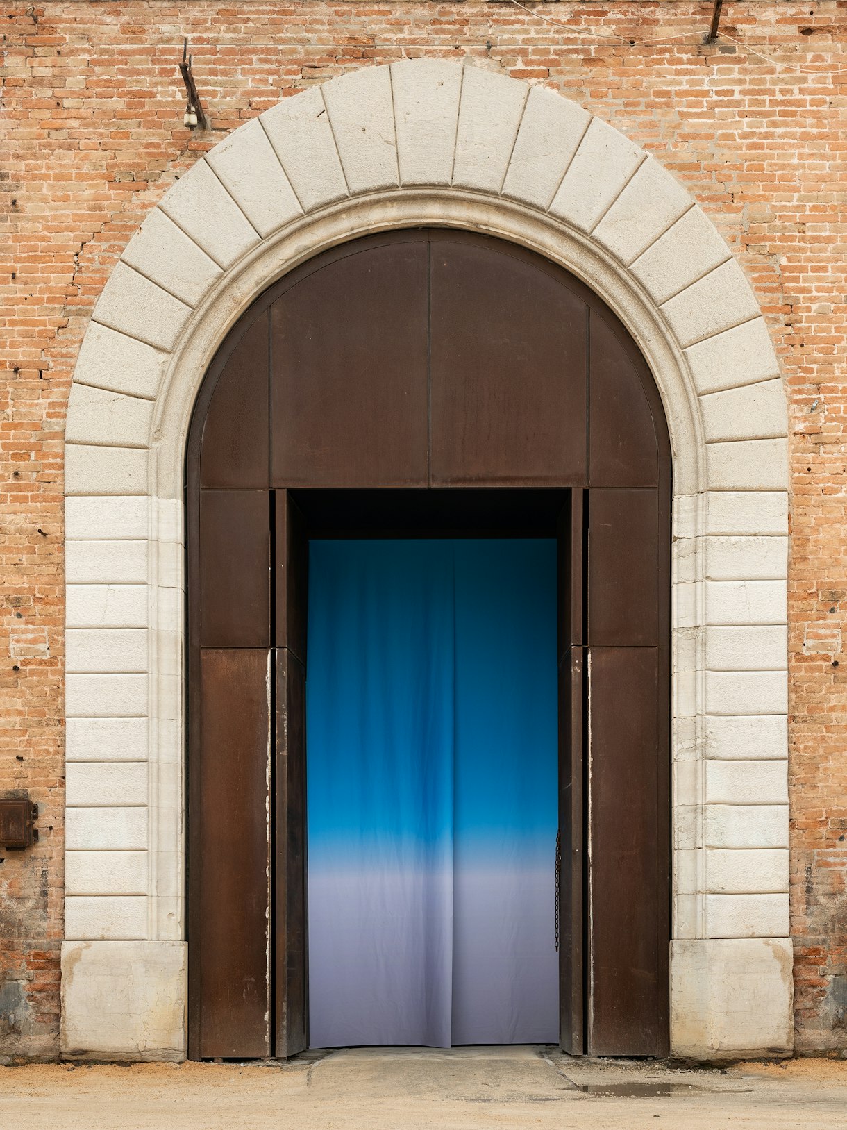 Projects-Flos-Biennale-di-Venezia_01