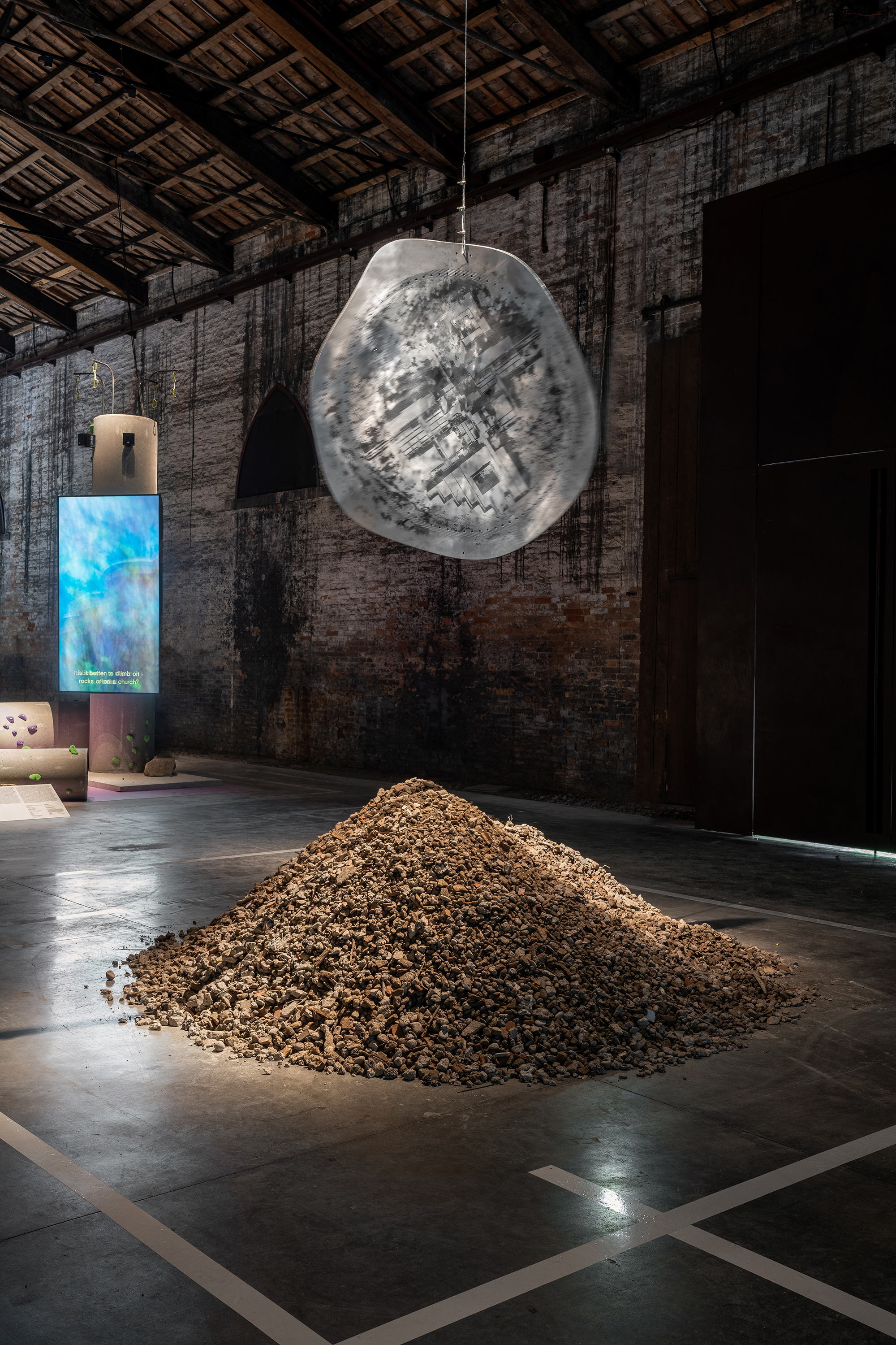 Projects-Flos-Biennale-di-Venezia_06