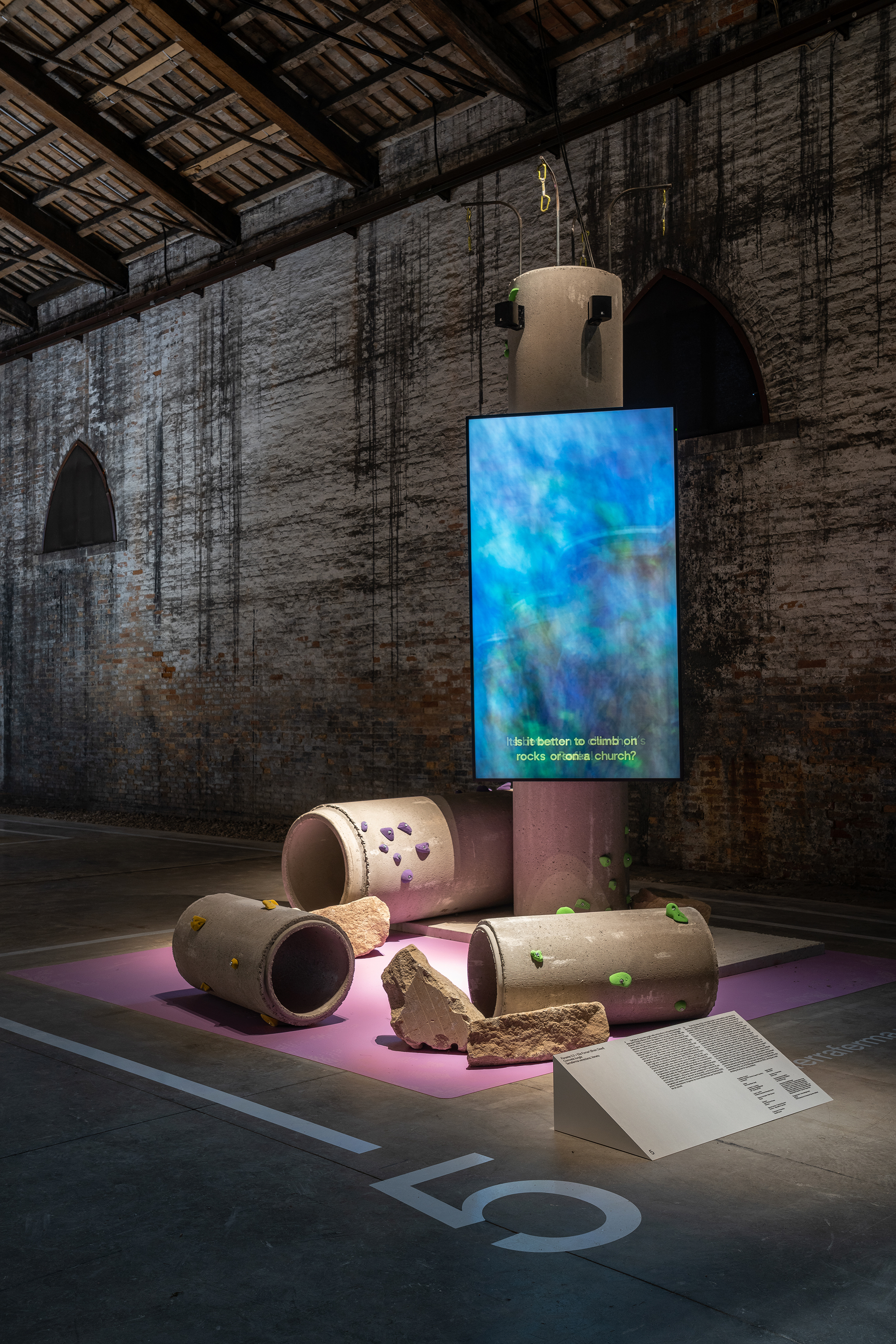 Projects-Flos-Biennale-di-Venezia_08