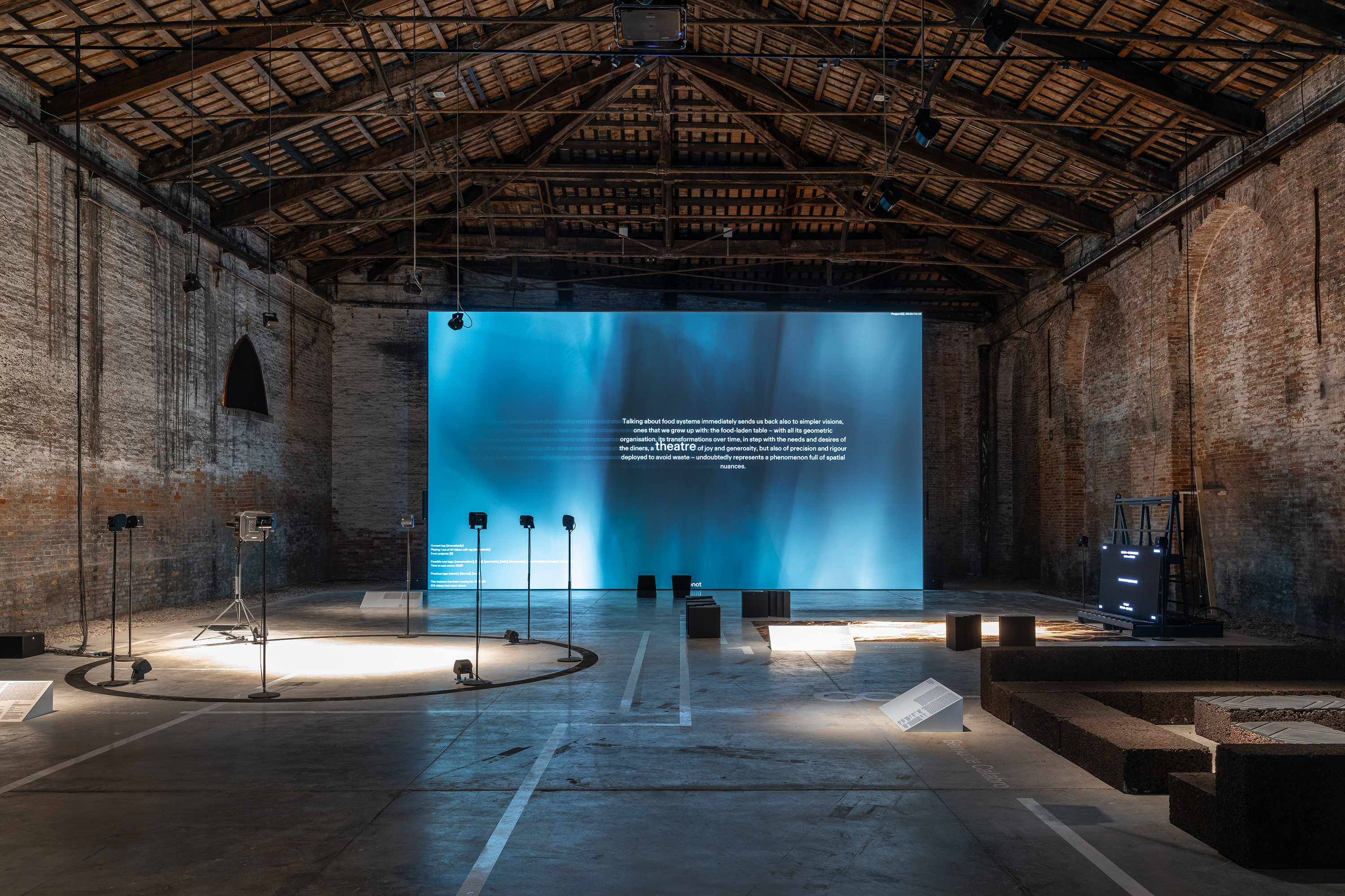 Projects-Flos-Biennale-di-Venezia_11