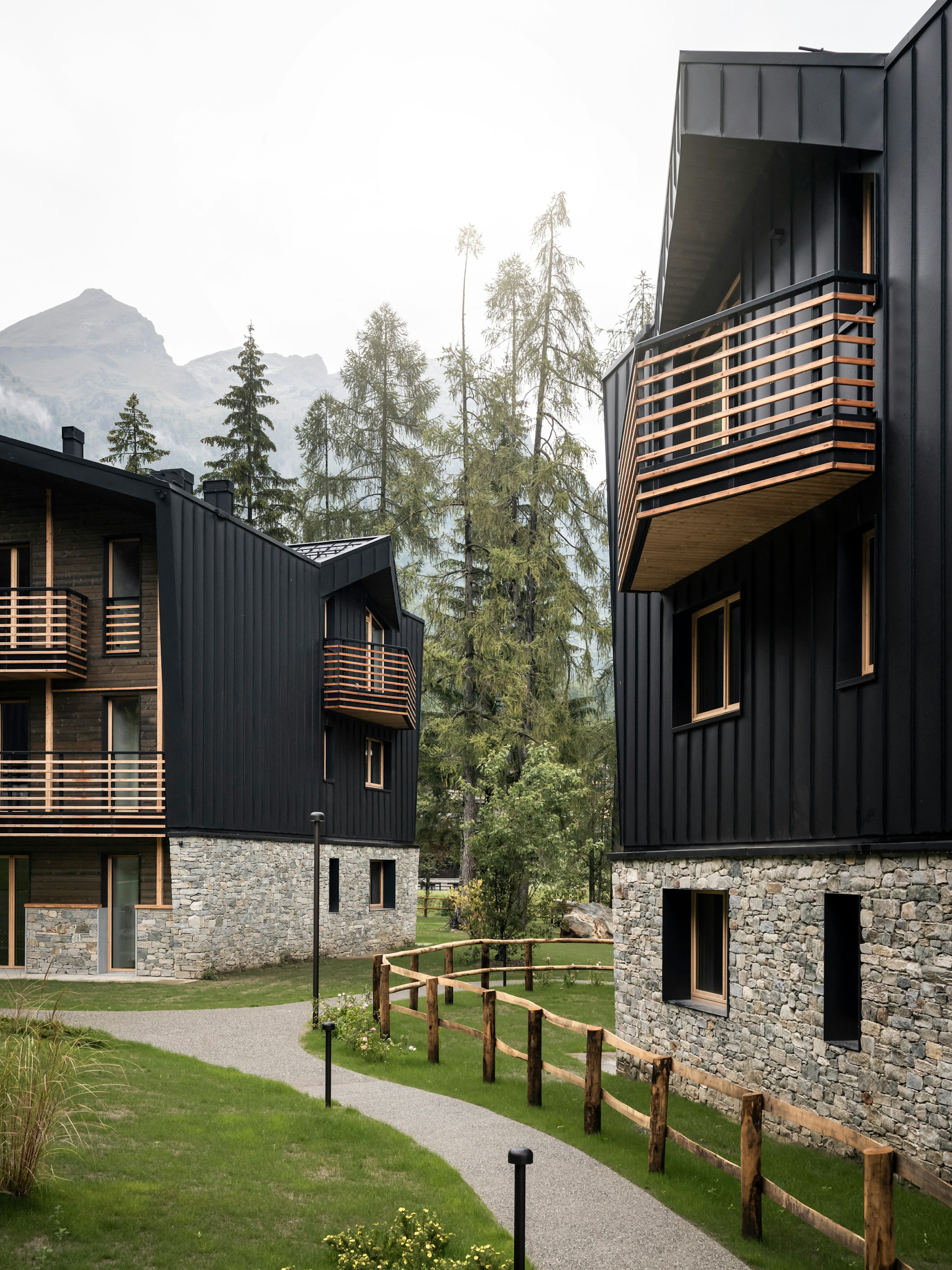 Projects-Flos-Cascata_DOtro-07