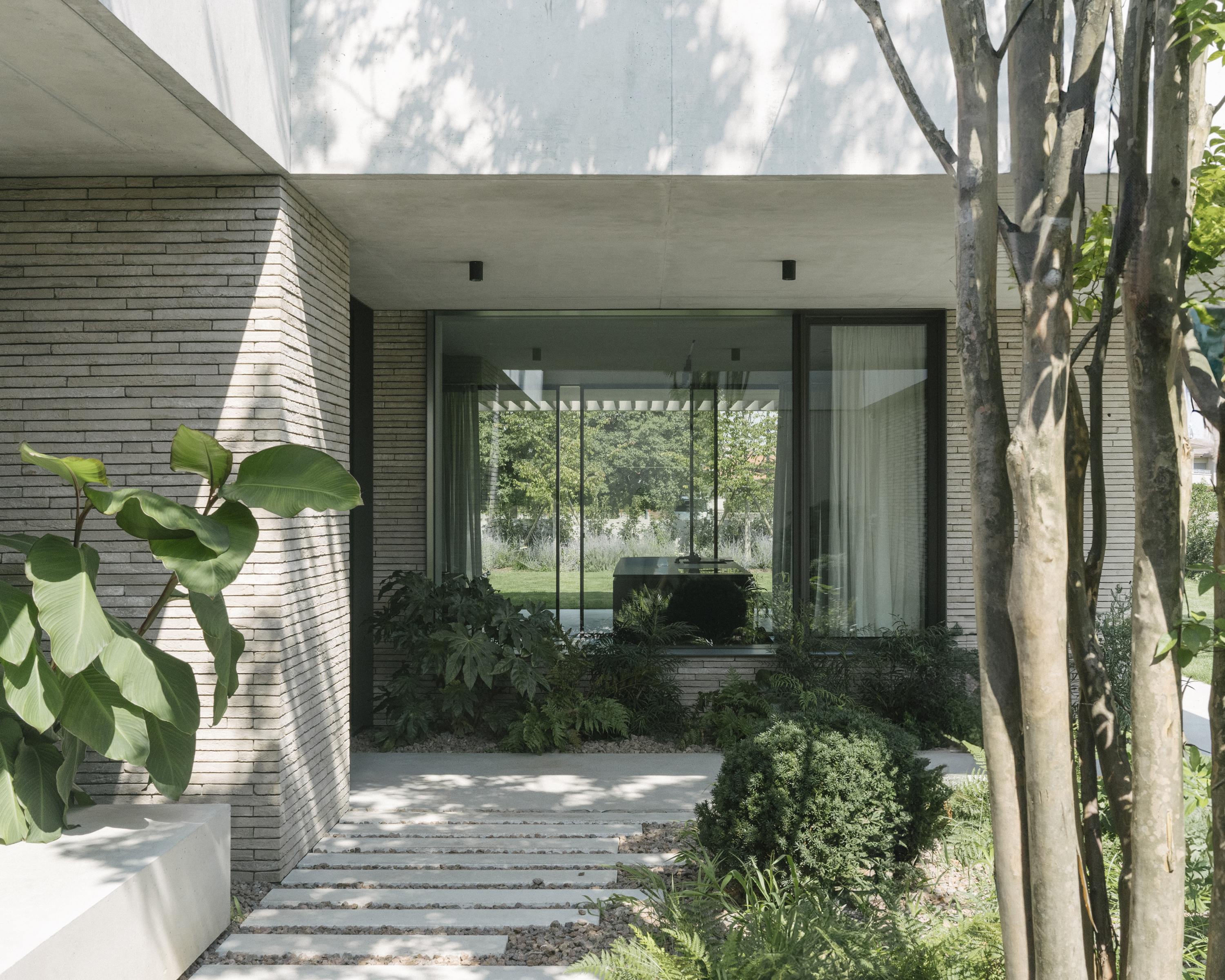 Projects-Flos-House_GM-2026-011