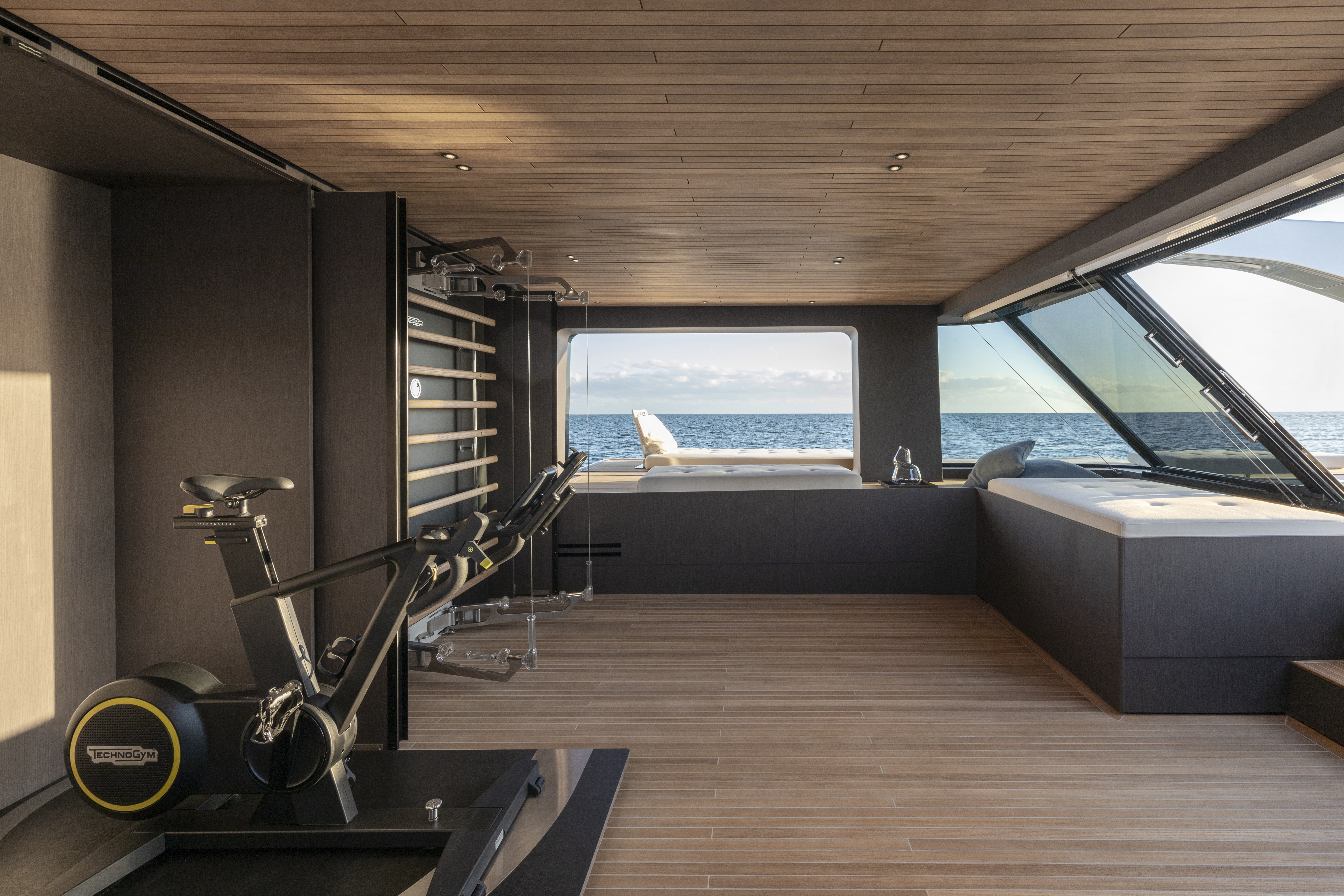 Projects-Flos-San-Lorenzo-SX-112-Yacht-11