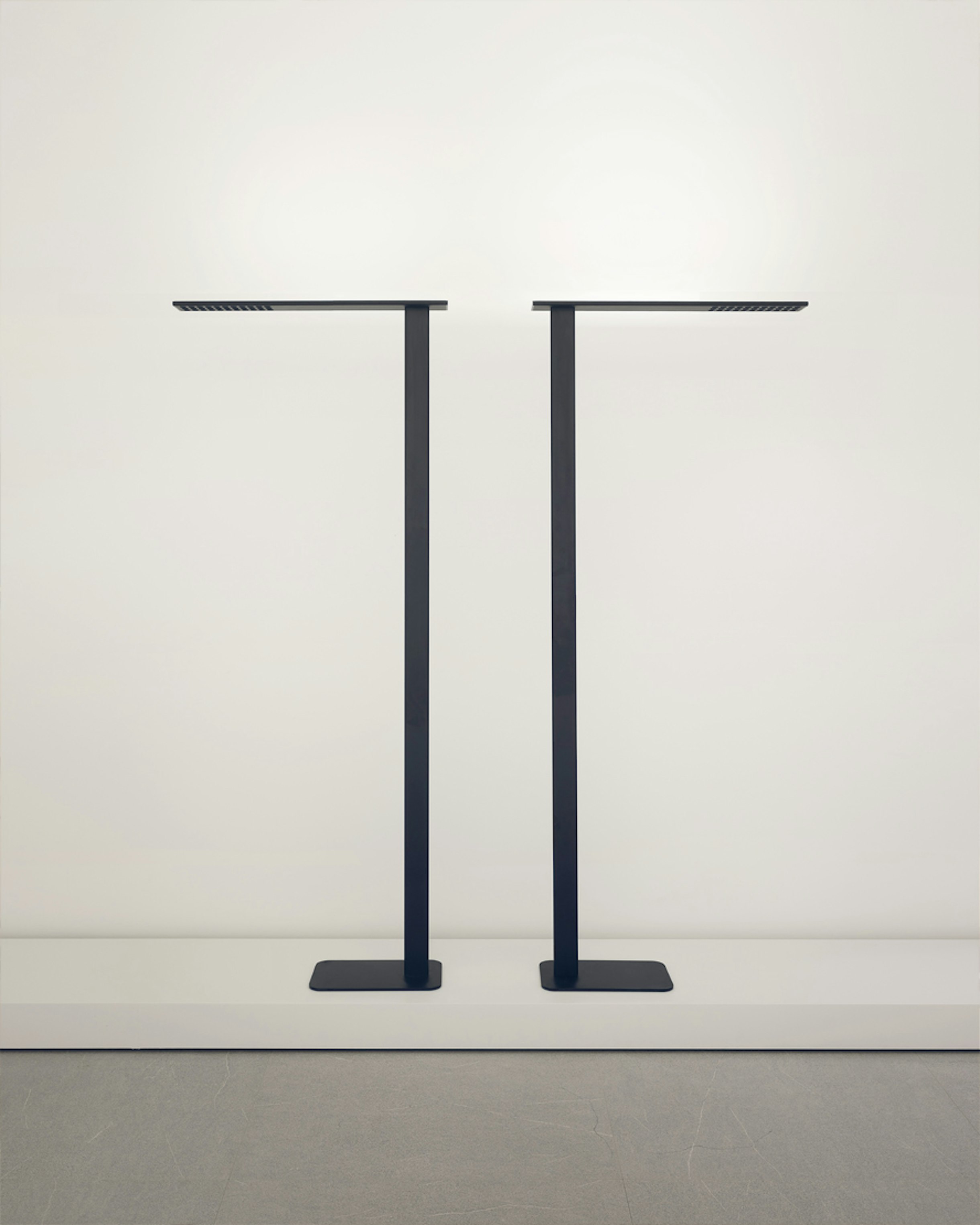 Workmates-Floor-flos-R-03.jpg