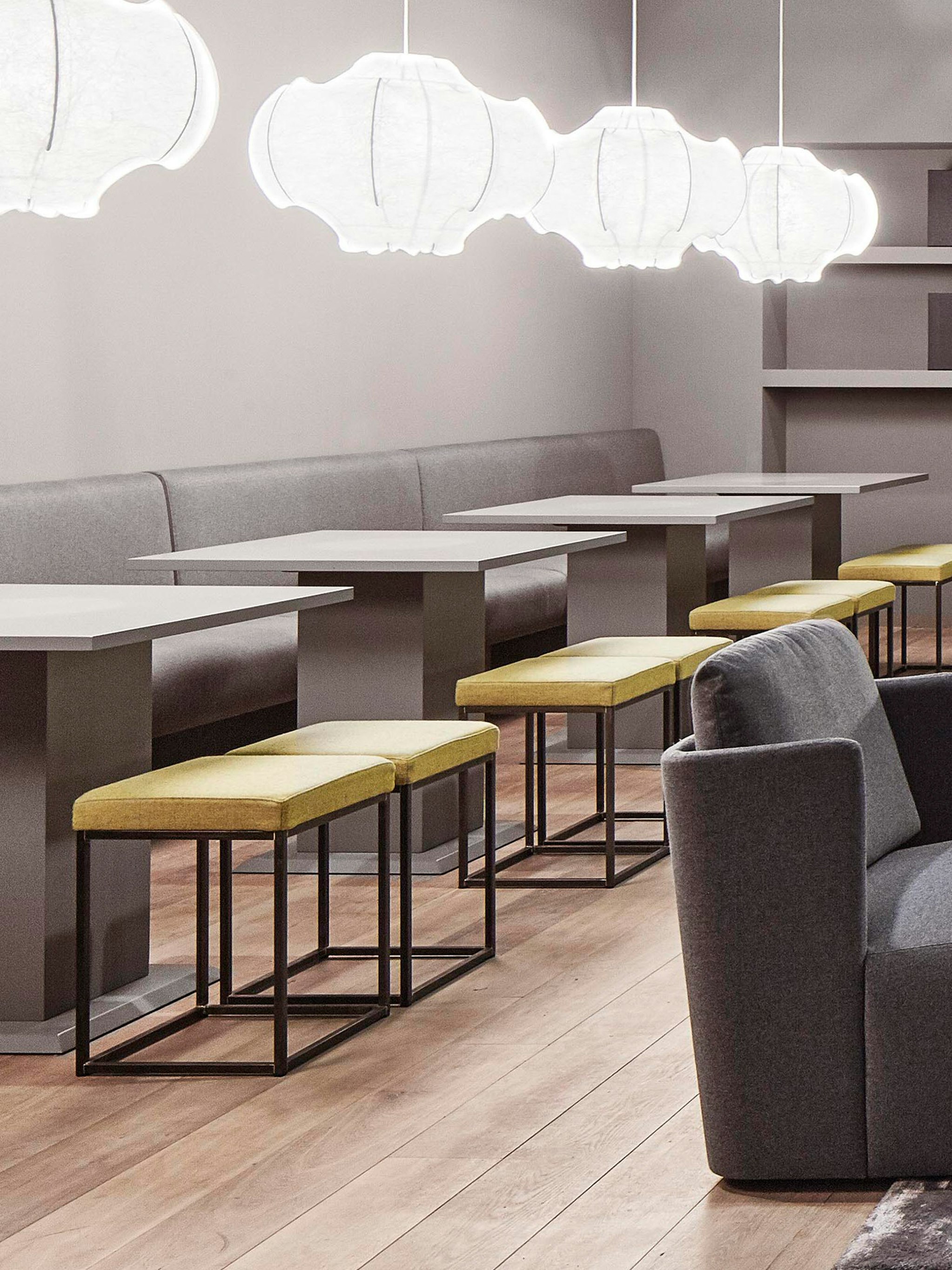 P_Md_F-Viscontea-Flos-Decorative-highlight.jpg