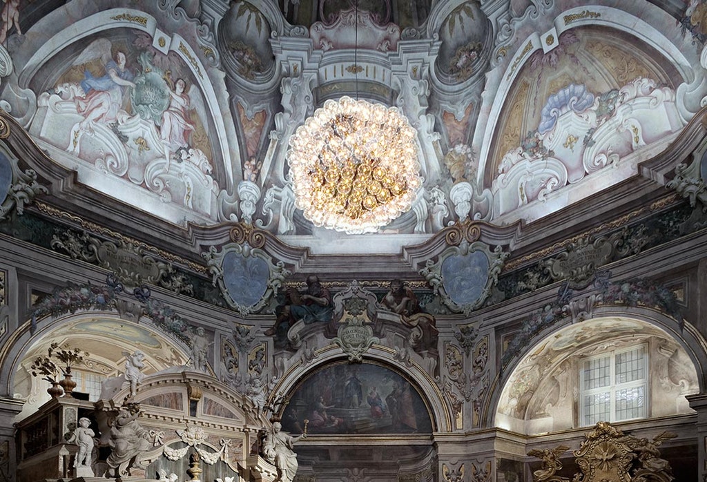 holy-places-chiesa-santa-maria-della-carita-brescia-flos-05-1083x738