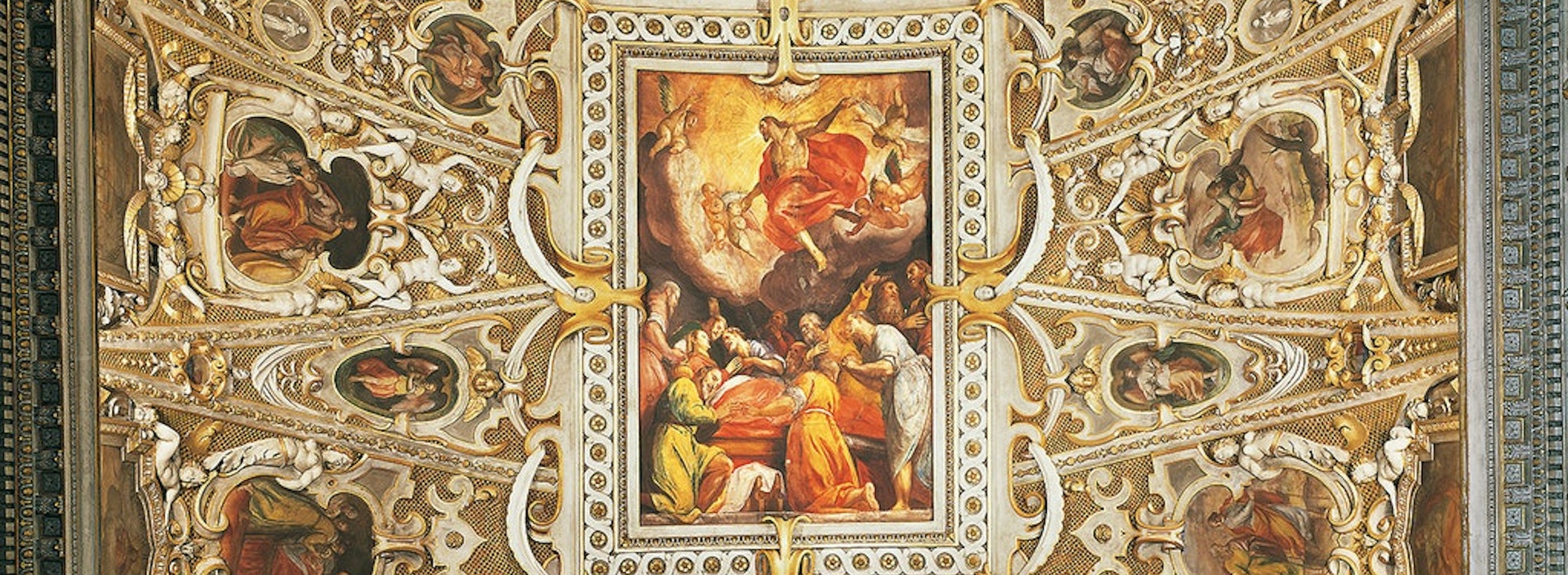 holy-places-chiesa-santa-maria-delle-grazie-brescia-flos-03-1440x840-1