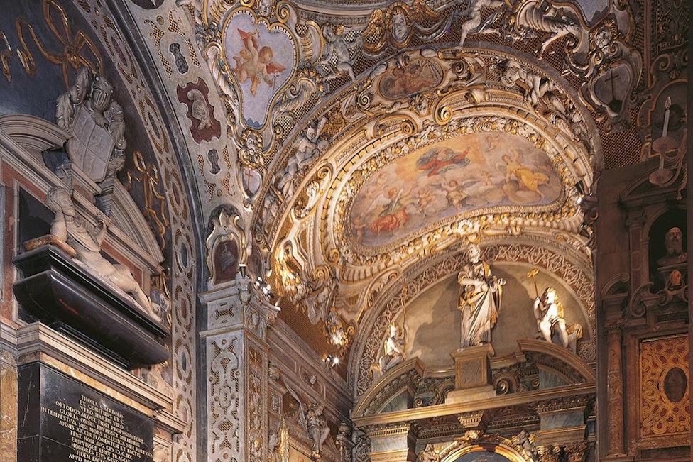 holy-places-chiesa-santa-maria-delle-grazie-brescia-flos-05-1083x738
