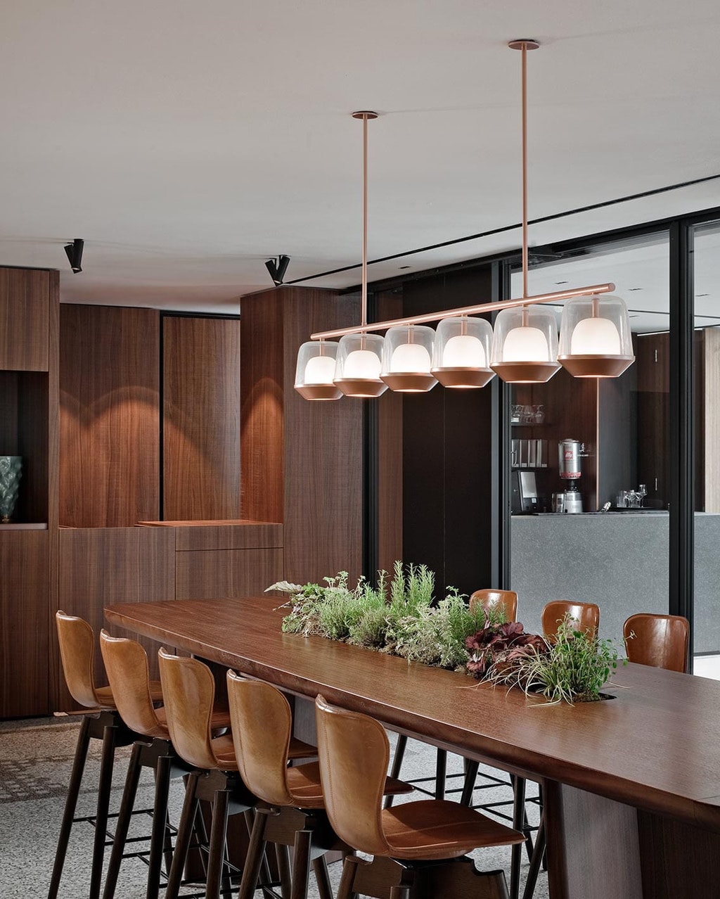 hospitality-sereno-como-flos-08-1136x1418