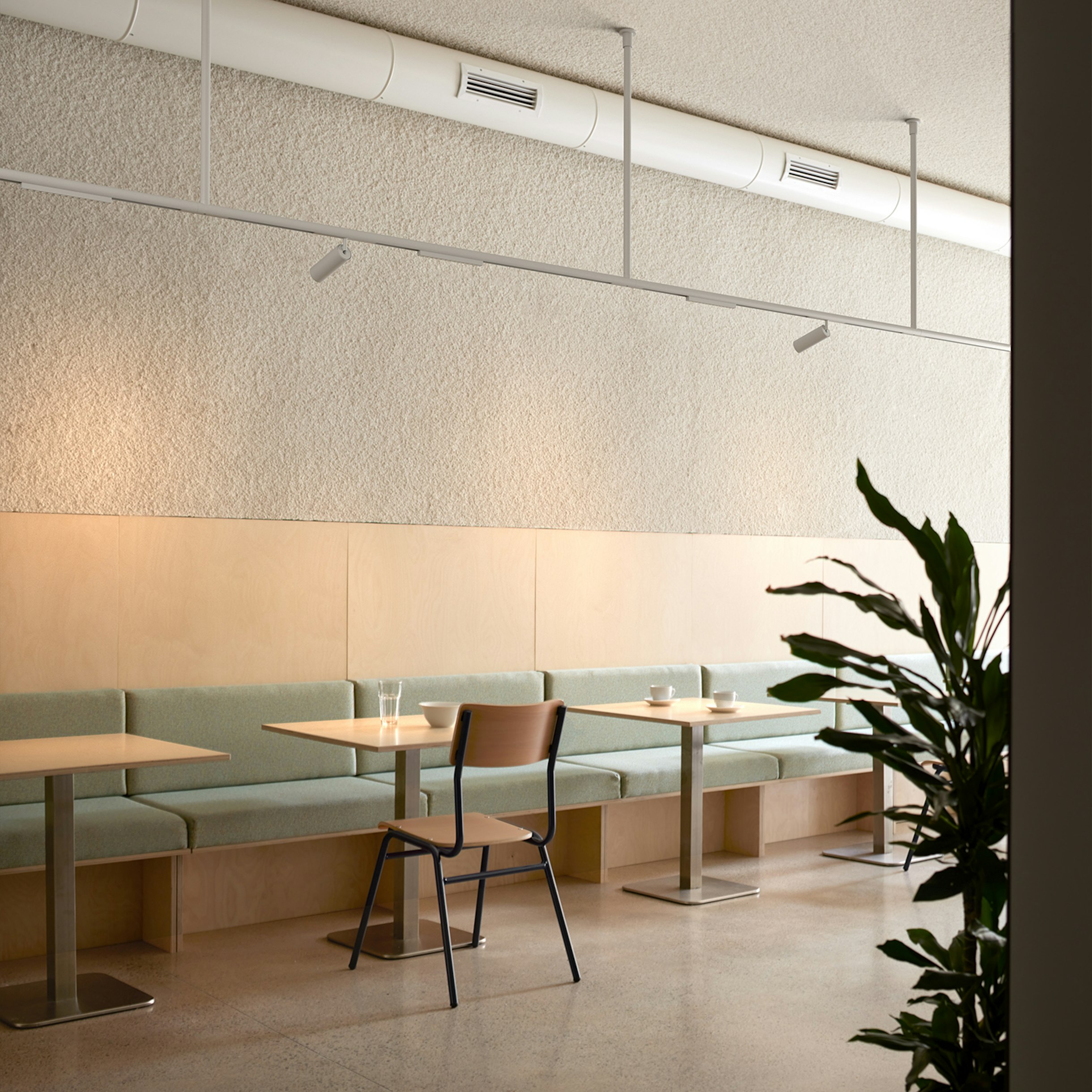 infra-structure-Multispot-Mini-flos-architectural-R-21.jpg