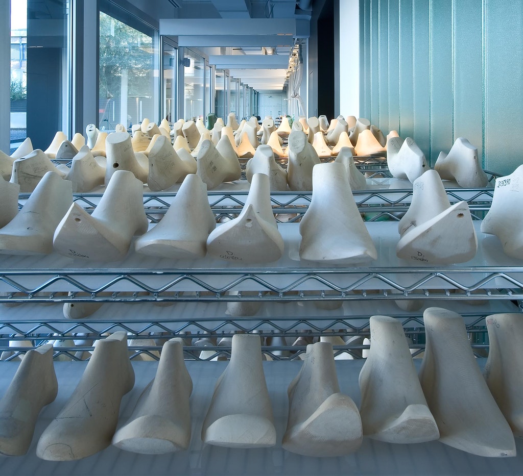 offices-alberto-del-biondi-padova-flos-01-1864x1698