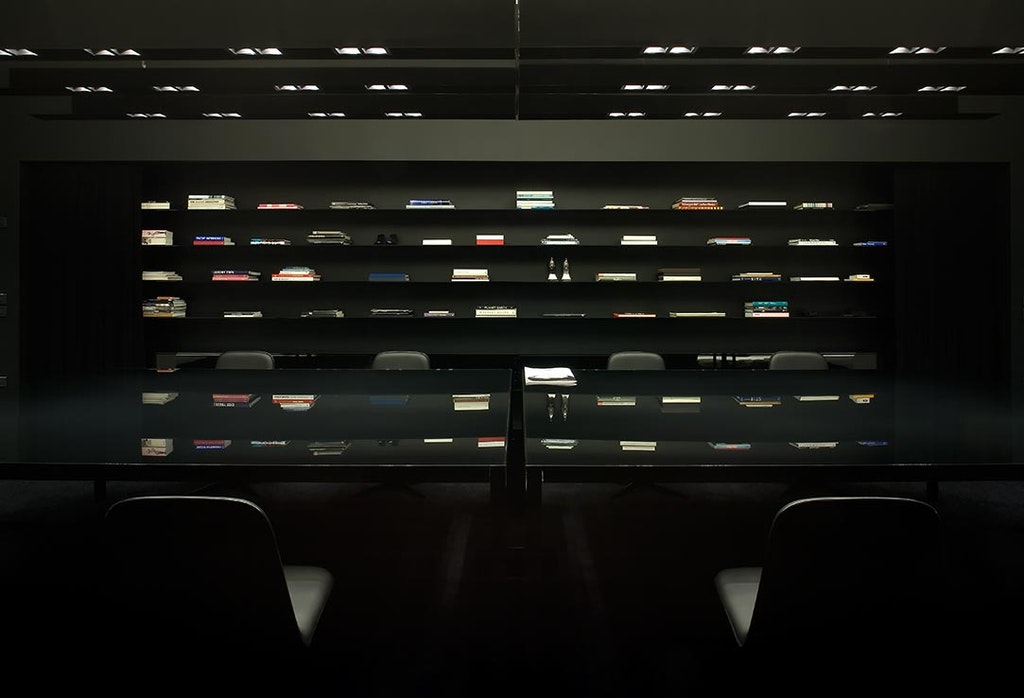 offices-alberto-del-biondi-padova-flos-05-1083x738