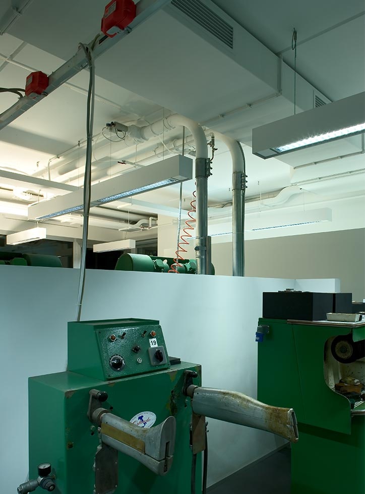 offices-alberto-del-biondi-padova-flos-12-724x980