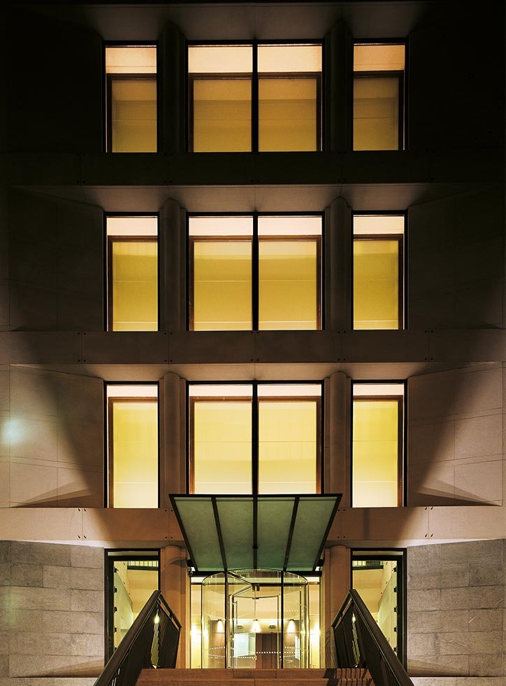 offices-riva-milano-flos-11-724x980