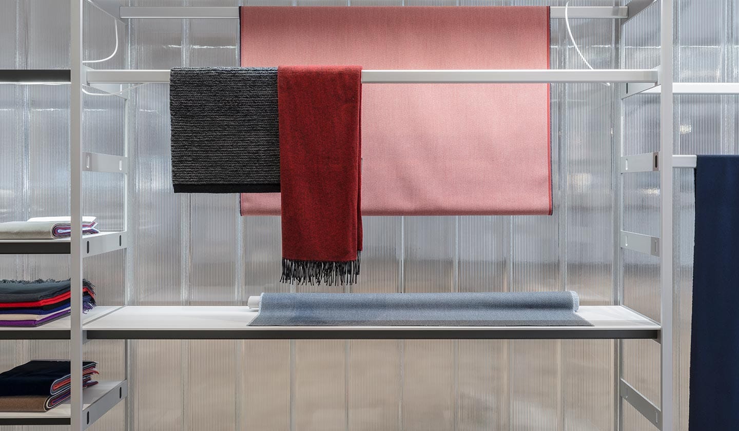 retail-kvadrat-showroom-copenaghen-flos-main-10-1440x840