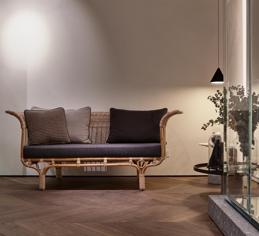 retail-lardini-milano-flos-01-1864x1698