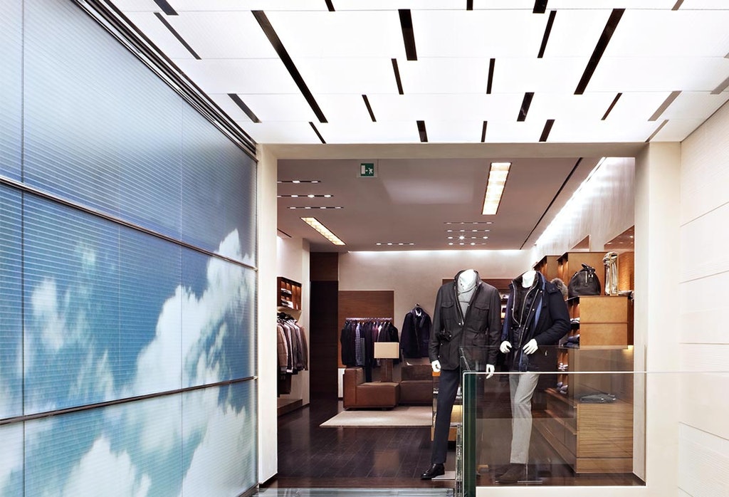 retail-zegna-milano-flos-05-1083x738