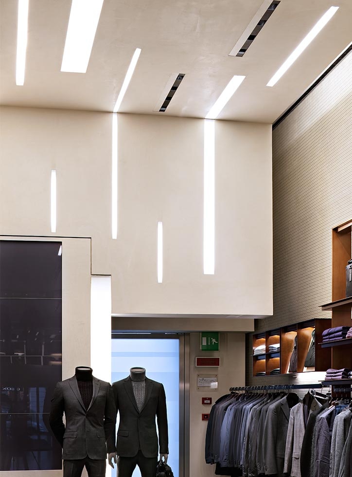 retail-zegna-milano-flos-13-724X980
