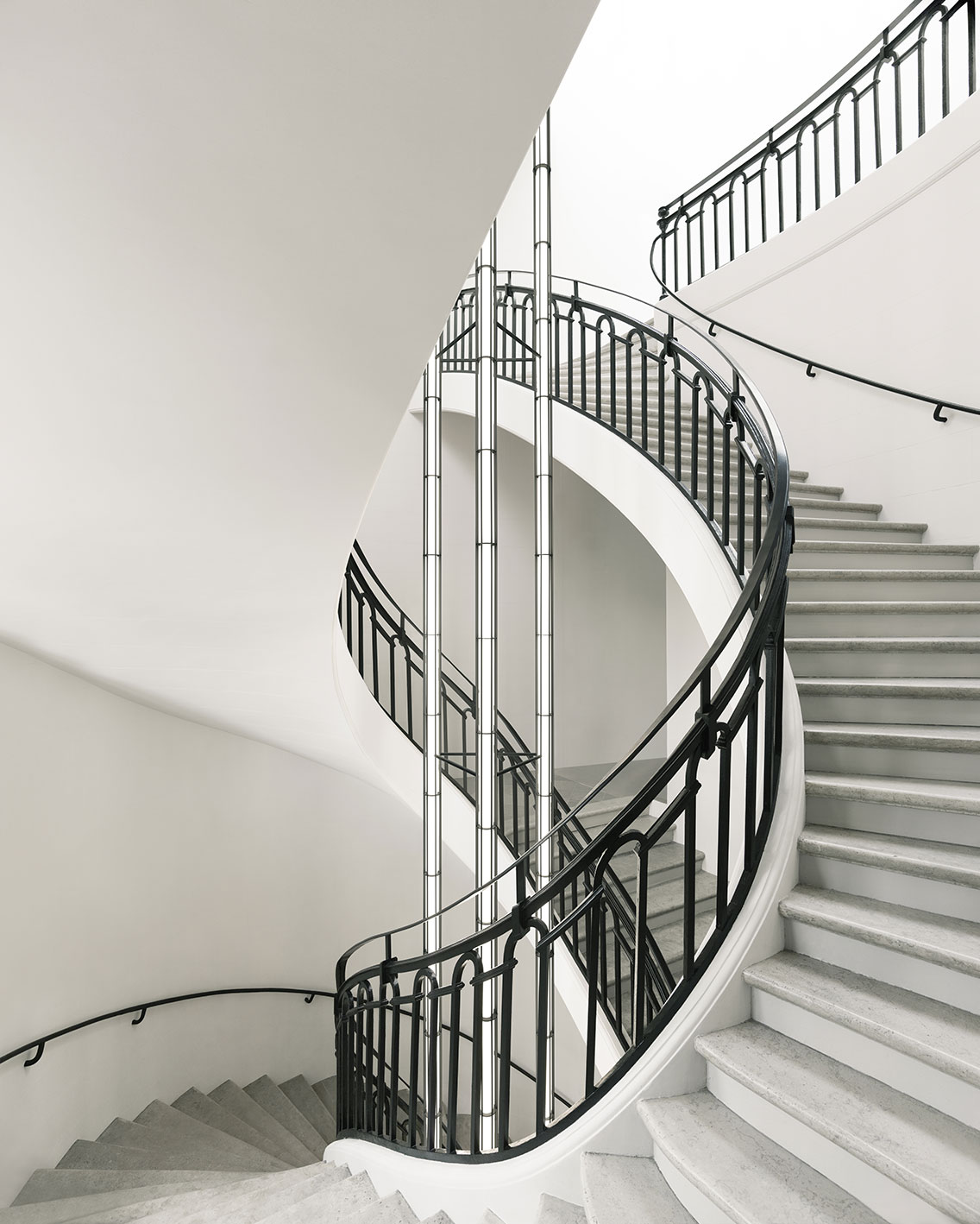 special-bourse-de-commerce-paris-flos-08