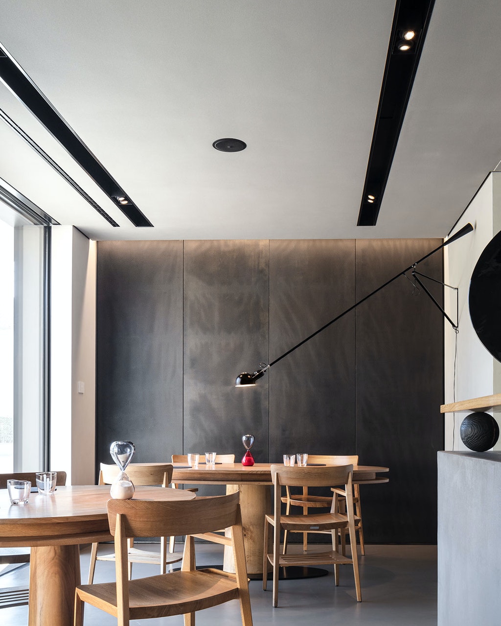 special-do-restaurant-cornaredo-milan-flos-09