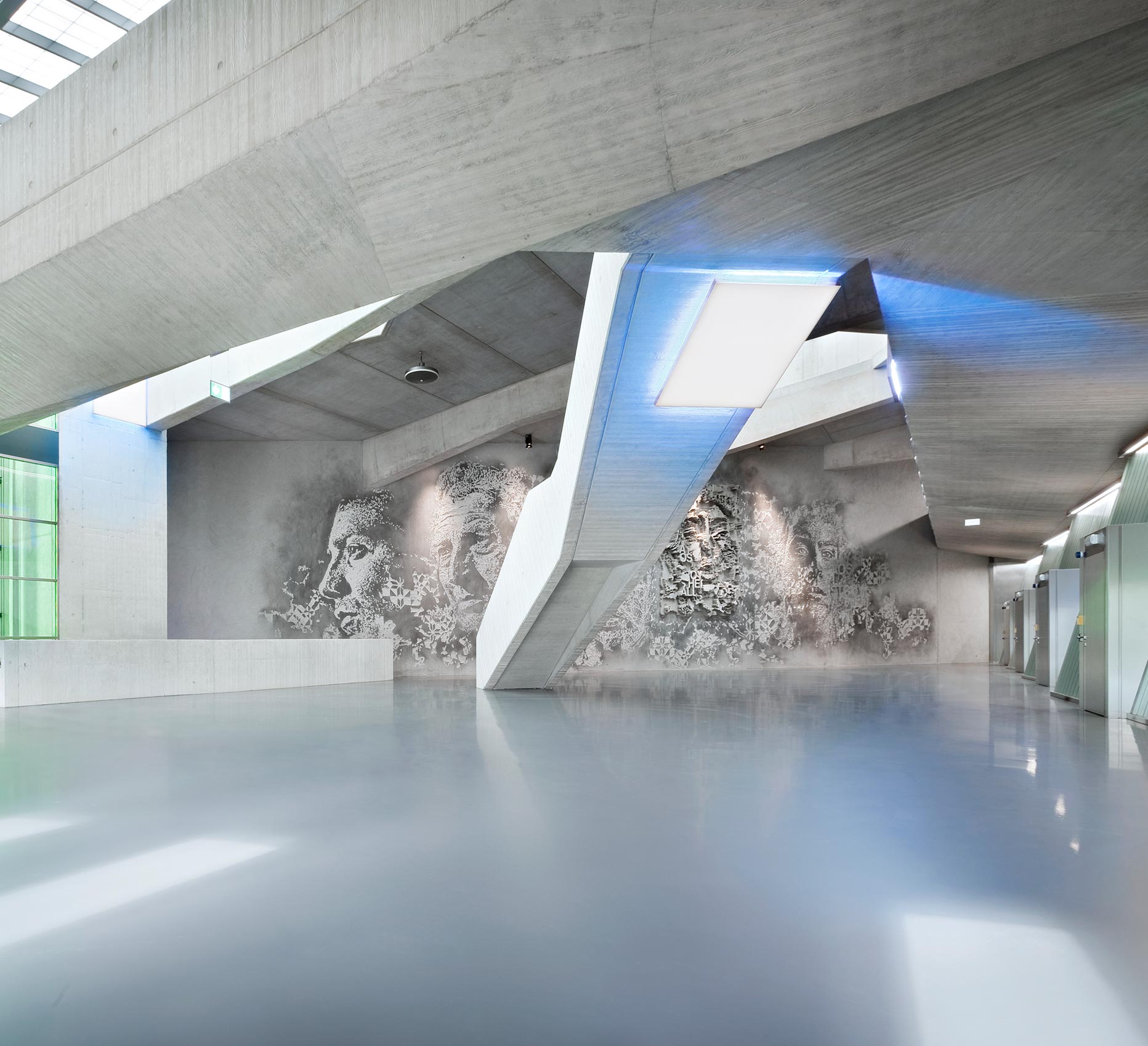 special-freeport-luxembourg-flos-01-1864x1698-1