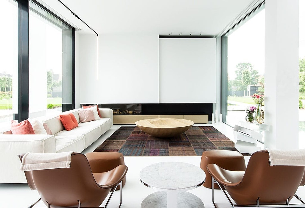 special-private-residence-belgium-flos-05-1083x738