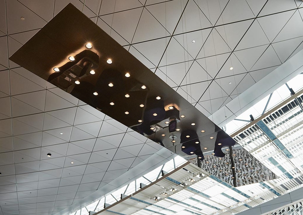 special-qatar-airways-doha-flos-05-1038x738