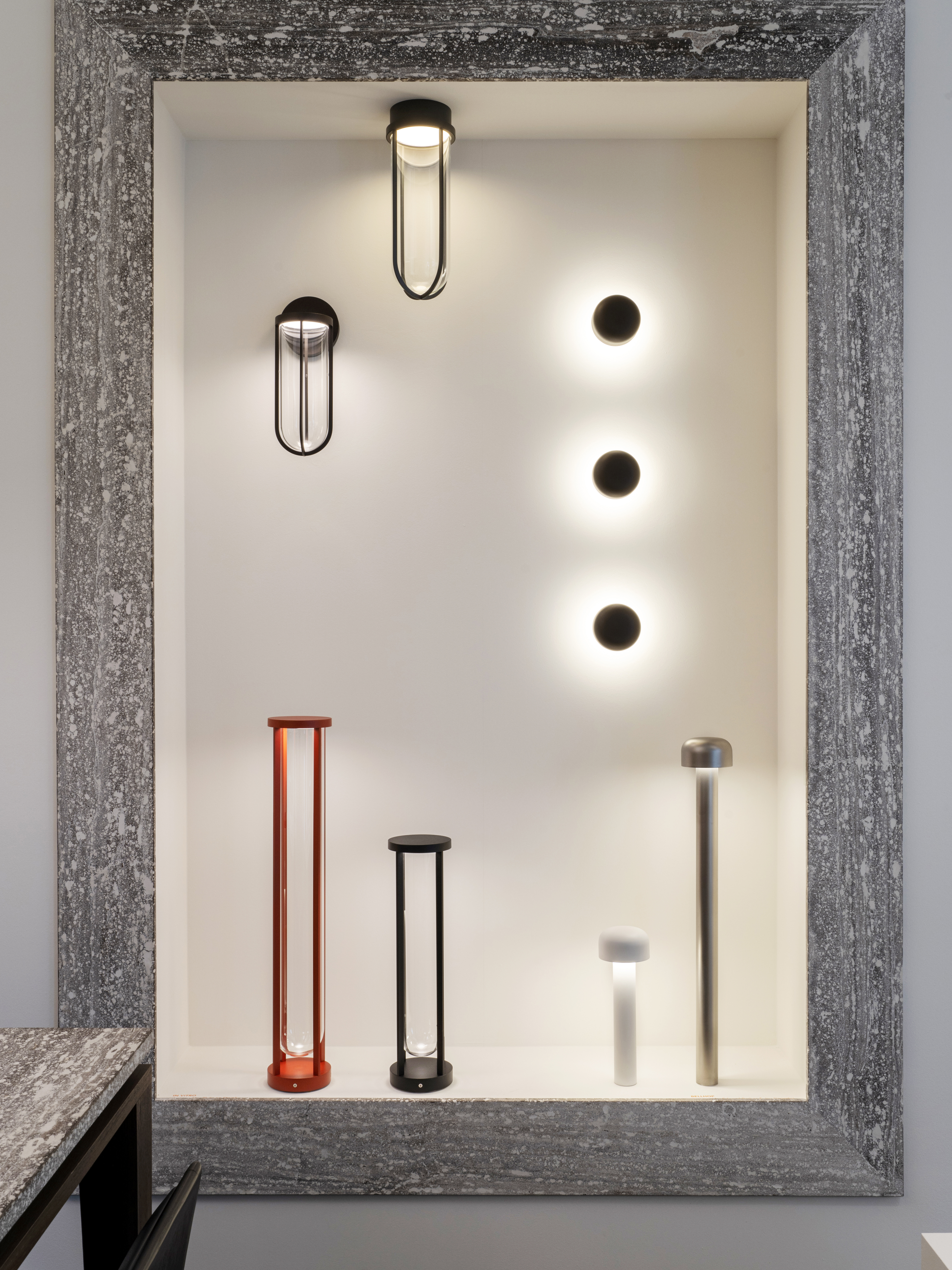 Paris Showroom - double img dx