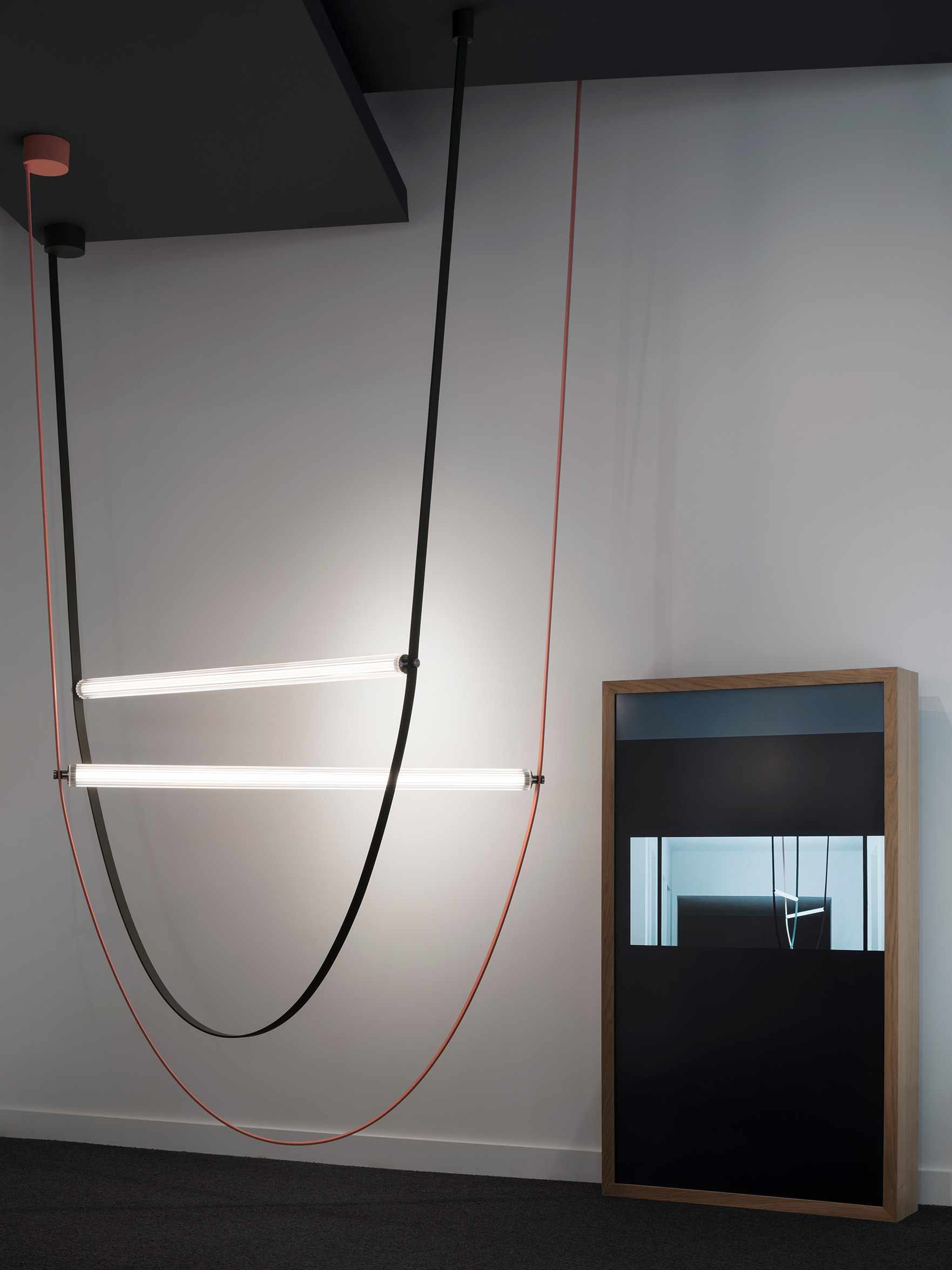 Paris Store - staggered double img dx