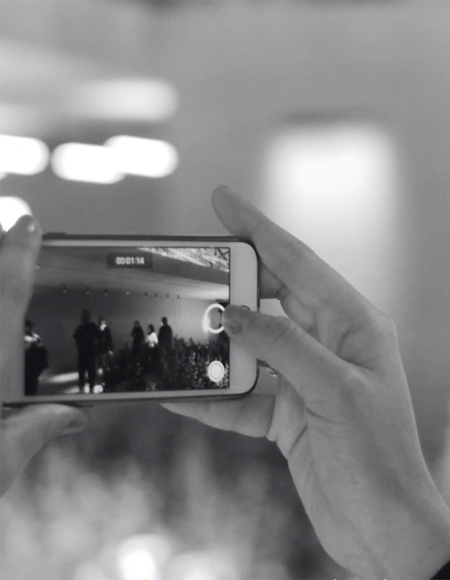 stories-Akari-Lisa-Ishii-flos-19b