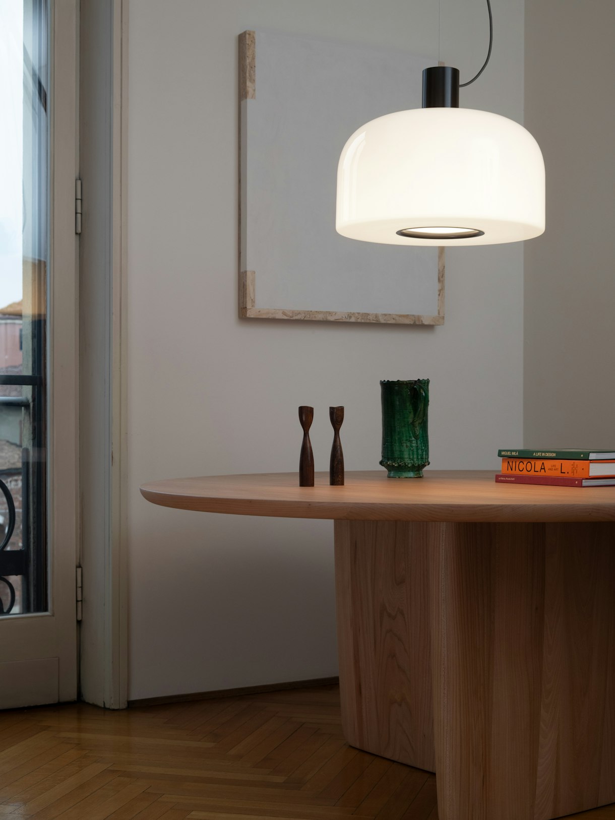 stories-Bellhop_Glass-Flos-09