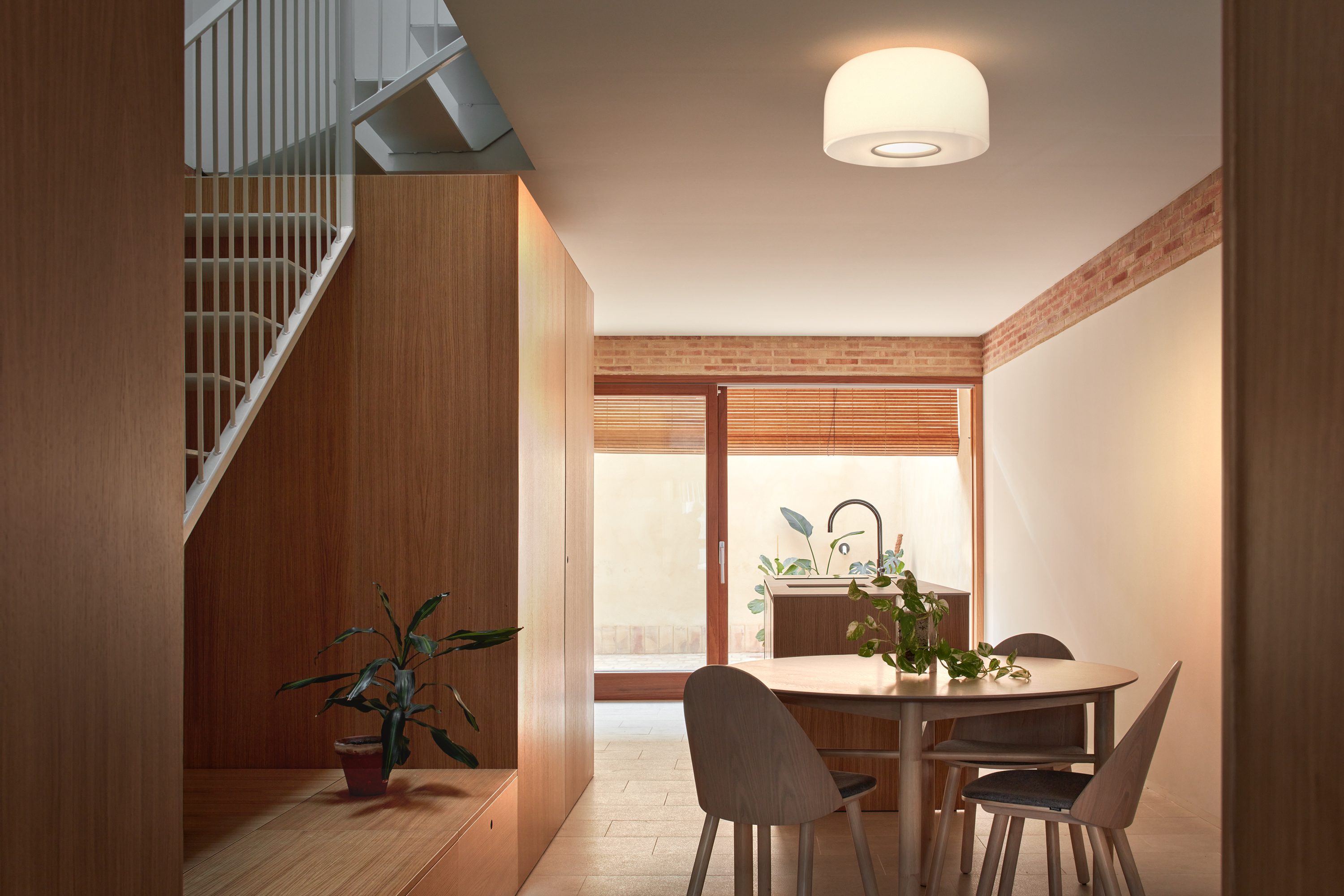 stories-Bellhop_Glass-Flos-12_C