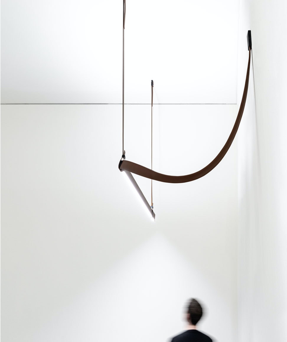 flos belt light