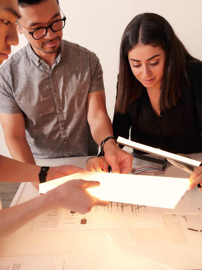 stories-Bespoke_New_York-flos-02