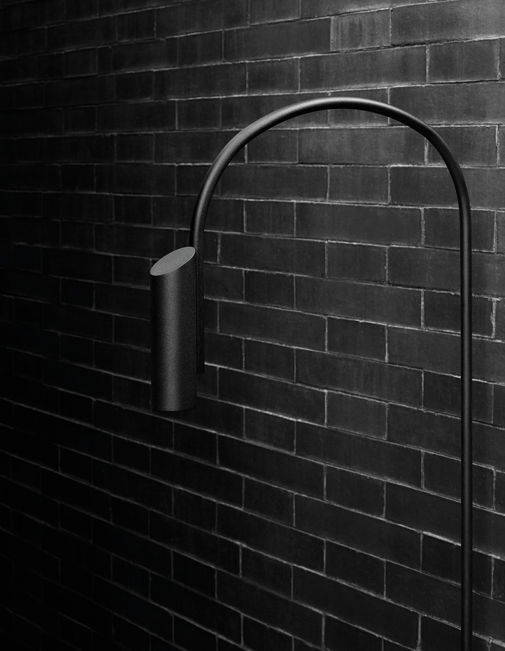 stories-Caule-Patricia-Urquiola-flos-02